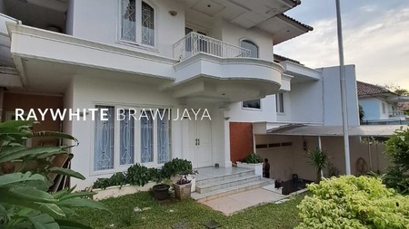 Disewakan Rumah Modern Siap Huni Area Lebak Bulus