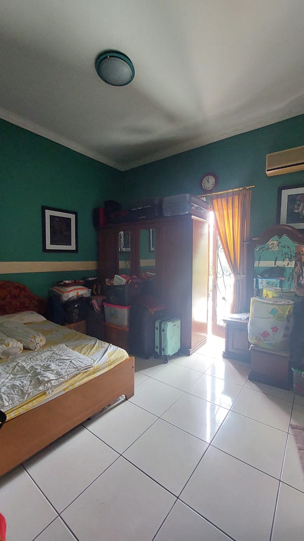 Rumah Asri, Nyaman , Fully furnished di Bintaro 