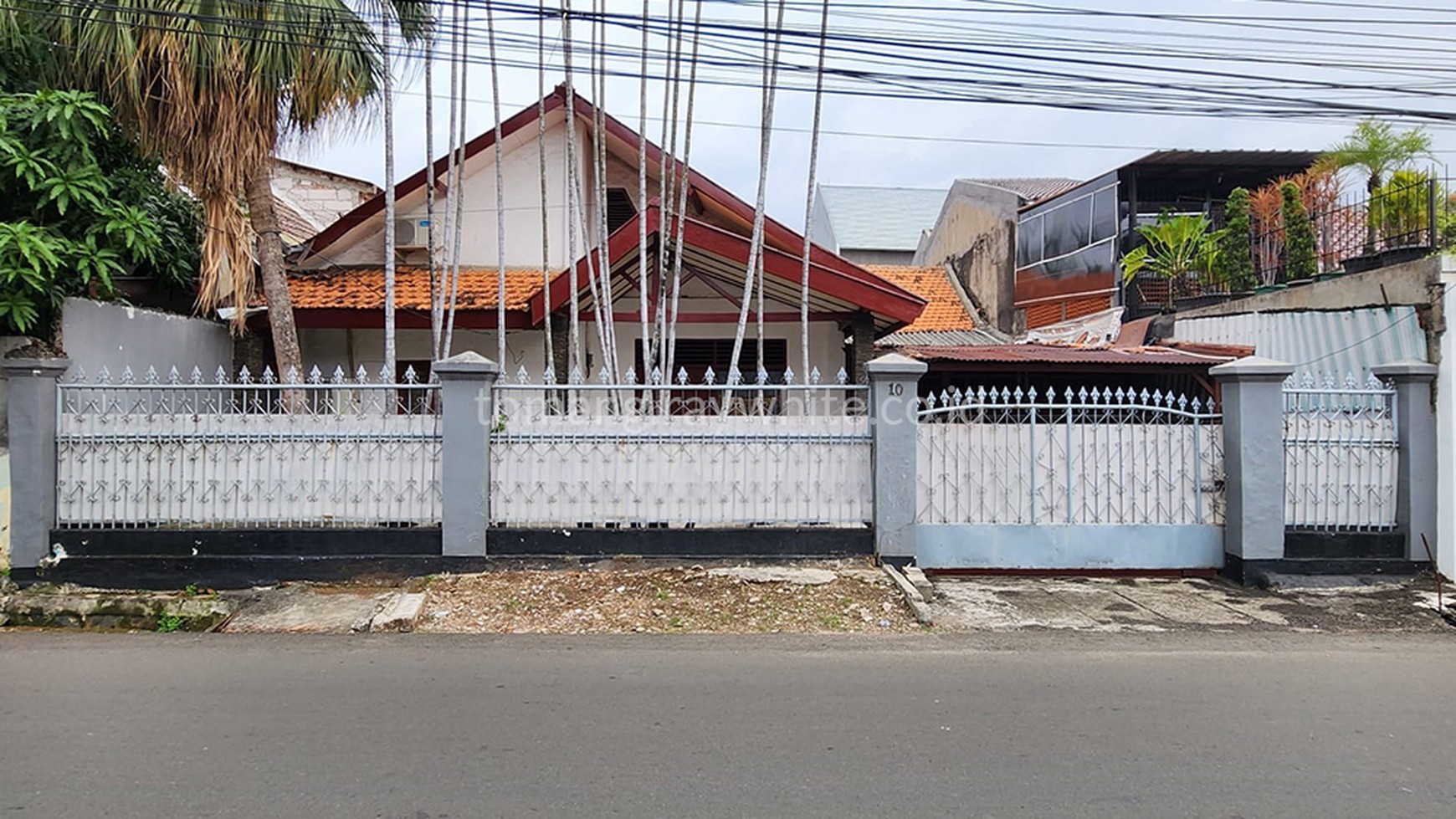 Rumah di Kemanggisan Ilir