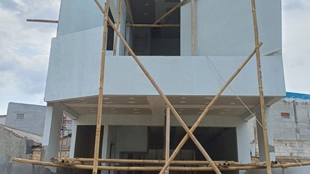 Rumah Brand New dalam Proses pembangunan di Pamulang