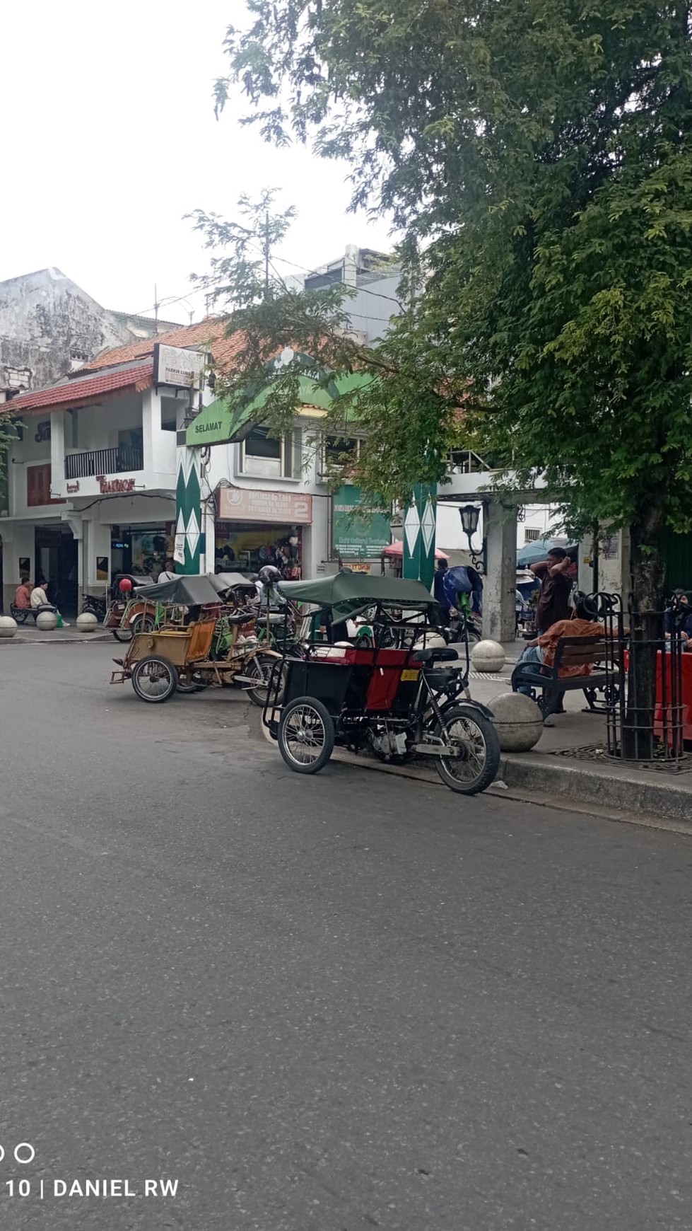 Ruko Gandeng Lokasi Istimewa Pusat Wisata Malioboro Yogyakarta 