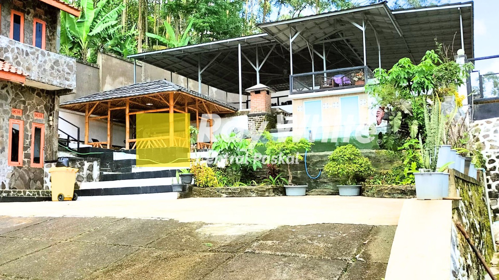 Villa Asri dan Sejuk di Kawasan Ciwidey