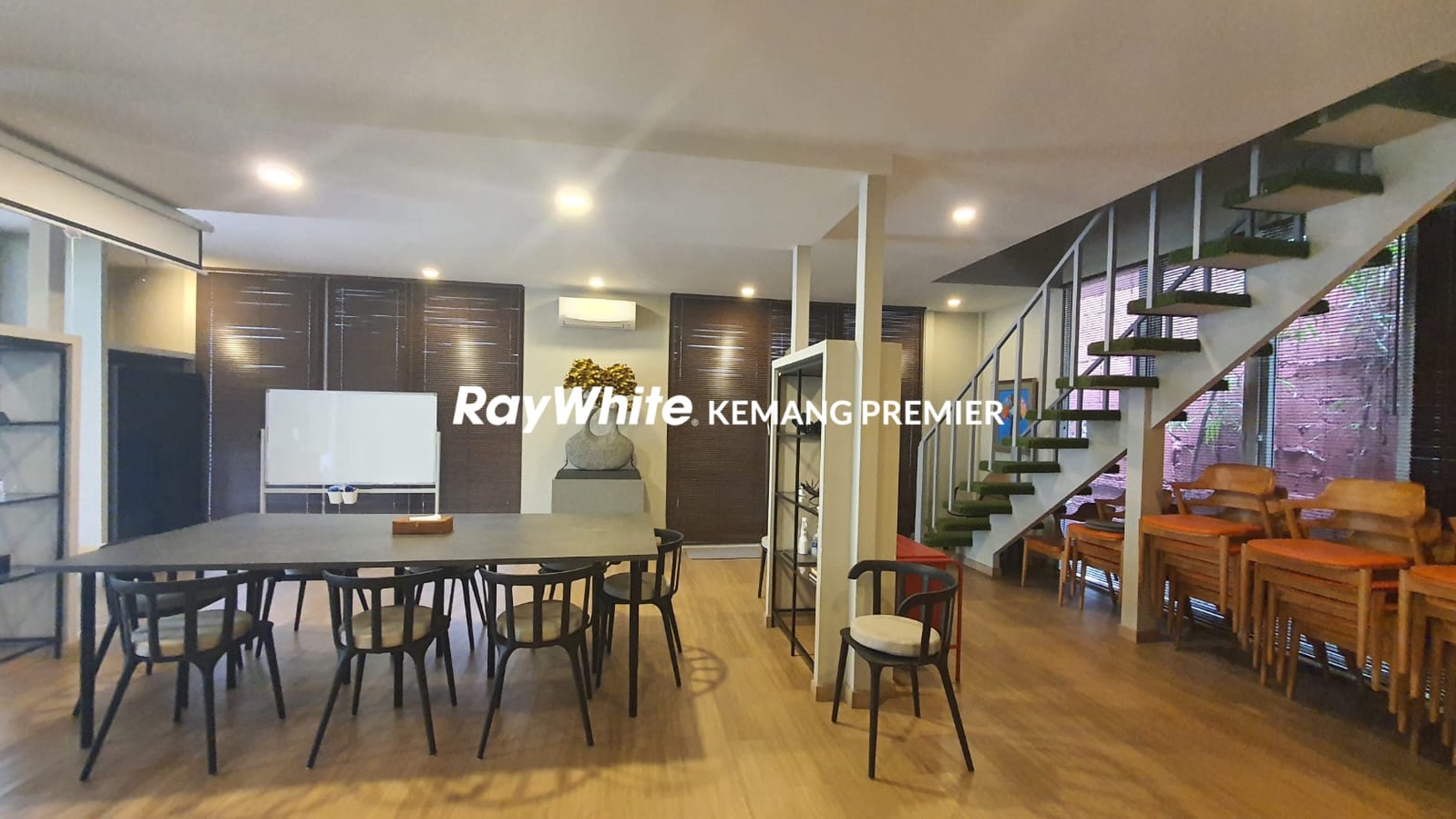 Rumah Cozy di Kemang