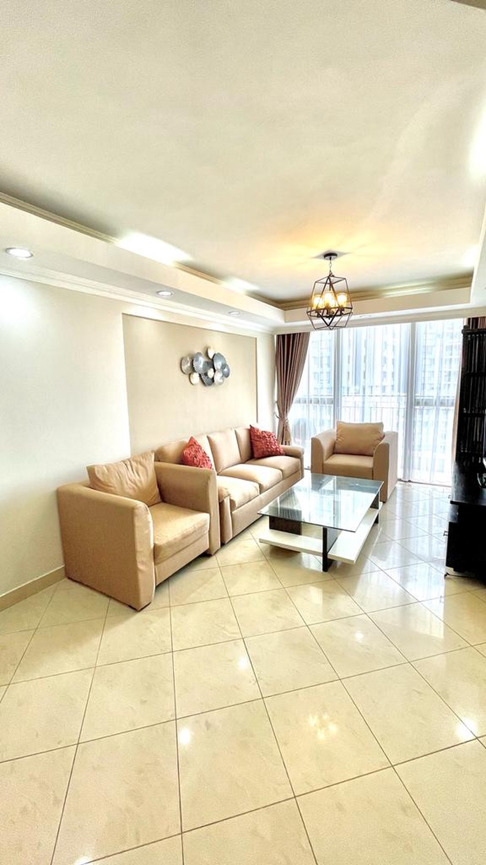 Apartemen Mewah dijual Fully Furnished @Apartemen Taman Rasuna