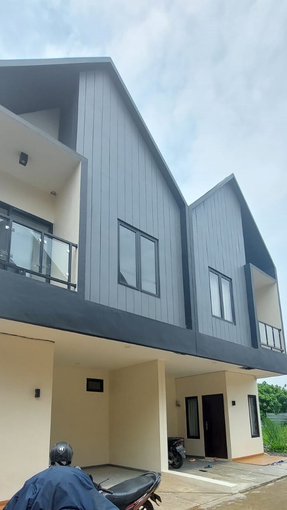Rumah Brand New, Minimalis dalam Cluster di Sawah Baru Ciputat Bintaro