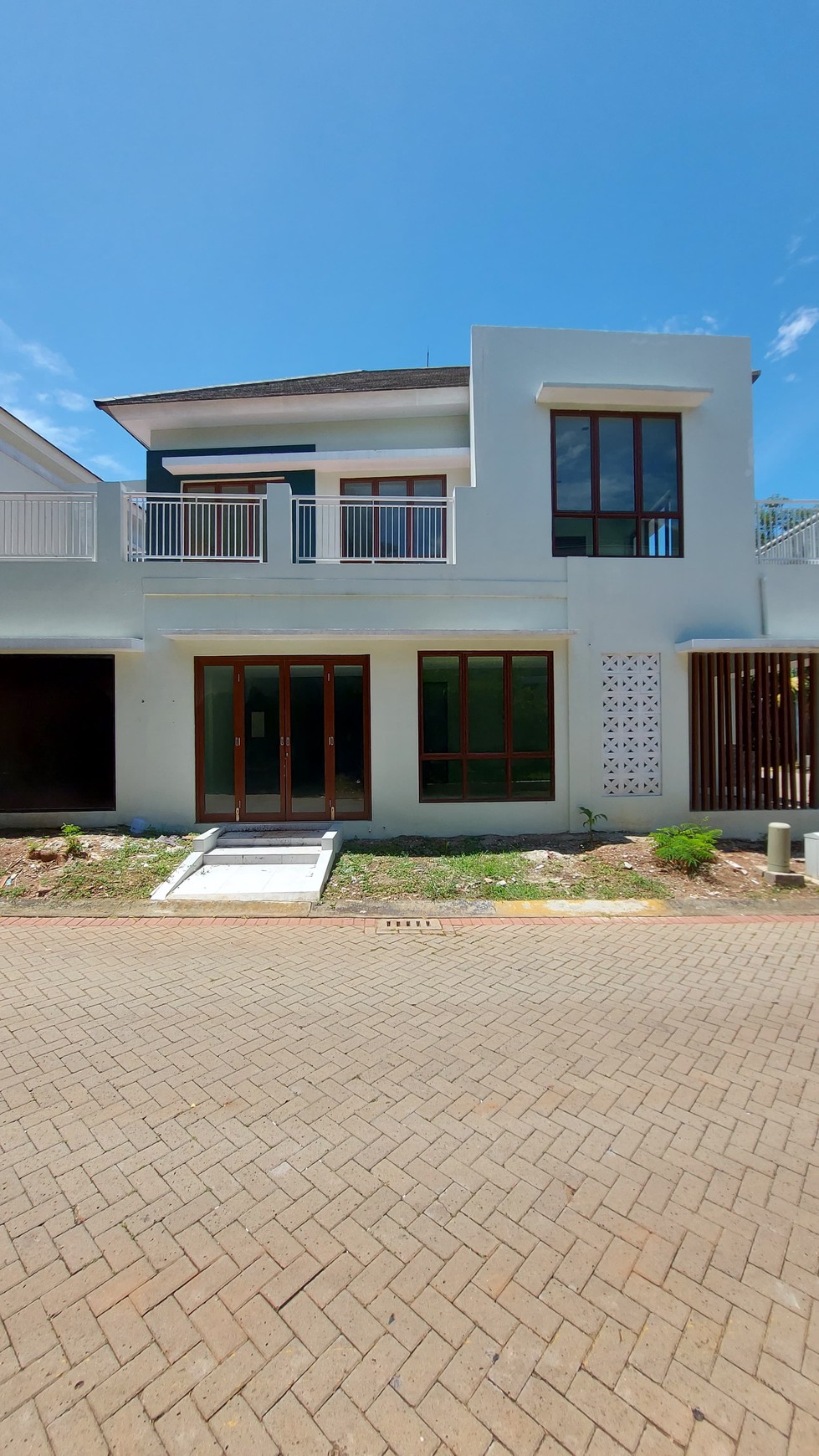 Rumah Bagus Di Discovery Fiore Bintaro Jaya Sektor 9