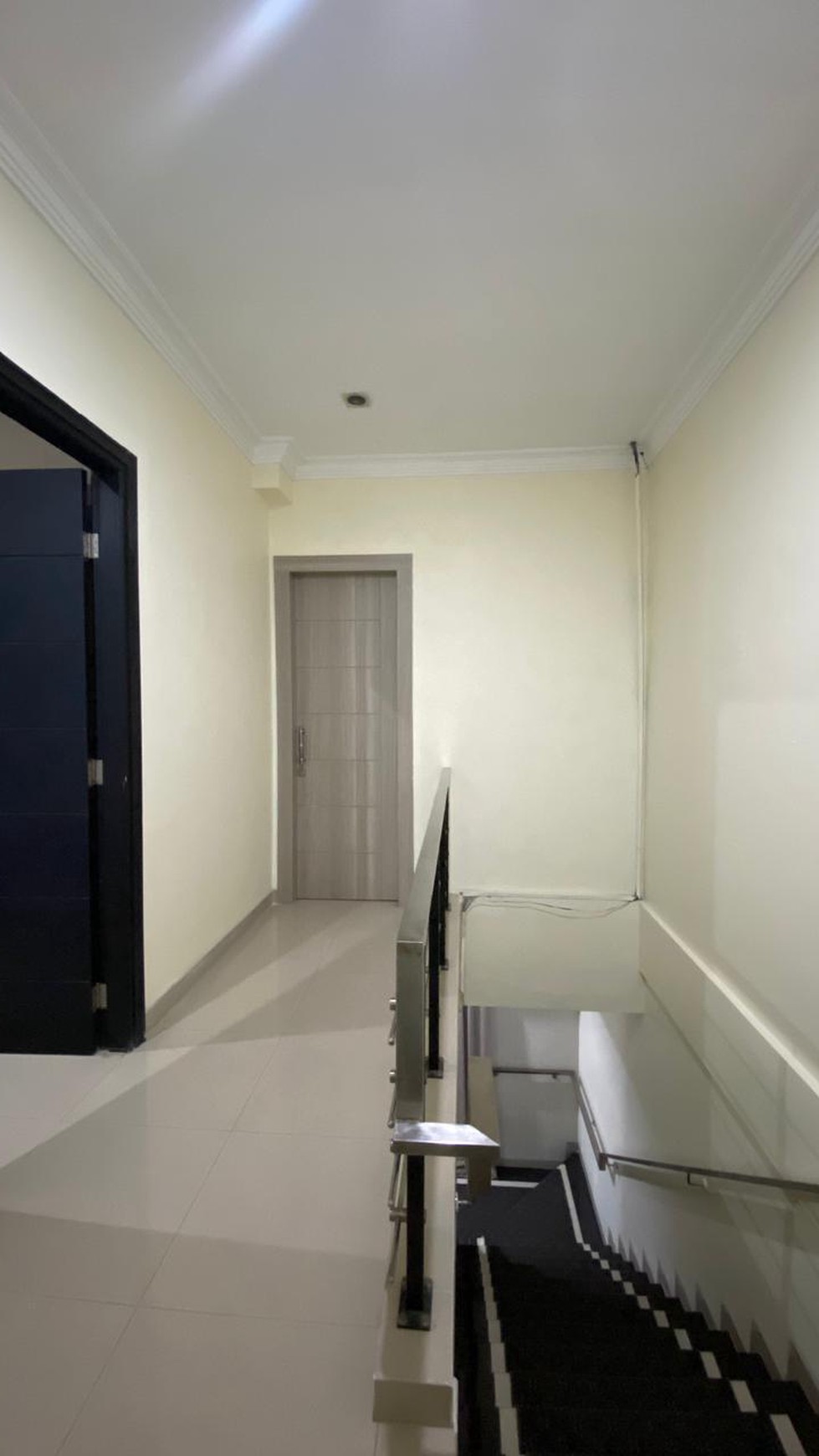 Dijual Rumah Graha Santoso Regency - Modern Minimalis - Wonorejo Timur - Rungkut - Surabaya Timur - Dekat MERR, Galaxy Mall, ITS