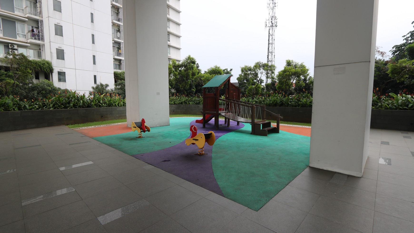 DIJUAL APARTEMENT BREEZE BINTARO, DEPAN BINTARO PLAZA, 5 MENIT STASIUN  PONDOK RANJI / Cozy and Strategic Apartment FOR SALE # DGDD