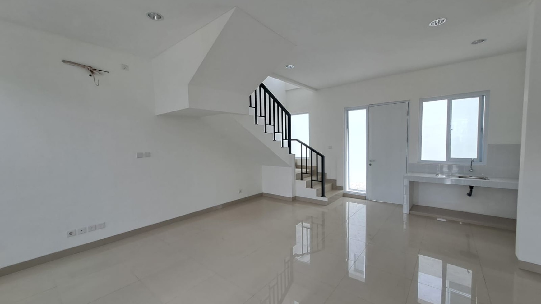 Rumah Baru Nyaman Siap Huni di Cluster Yarra  JGC Cakung Jakarta Timur - Brand New House for Rent at Cluster Yarra JGC #DD