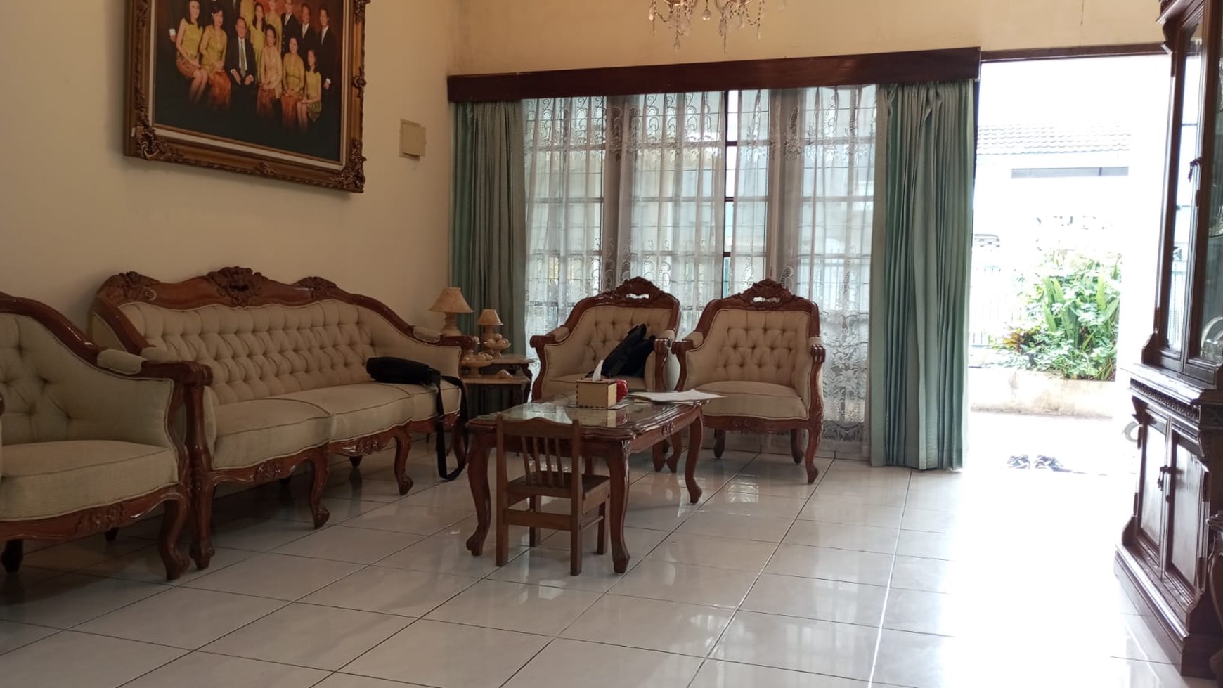 Dijual Rumah Nyaman di daerah asri di Selatan Jakarta  5 menit ke MRT Lebak Bulus 