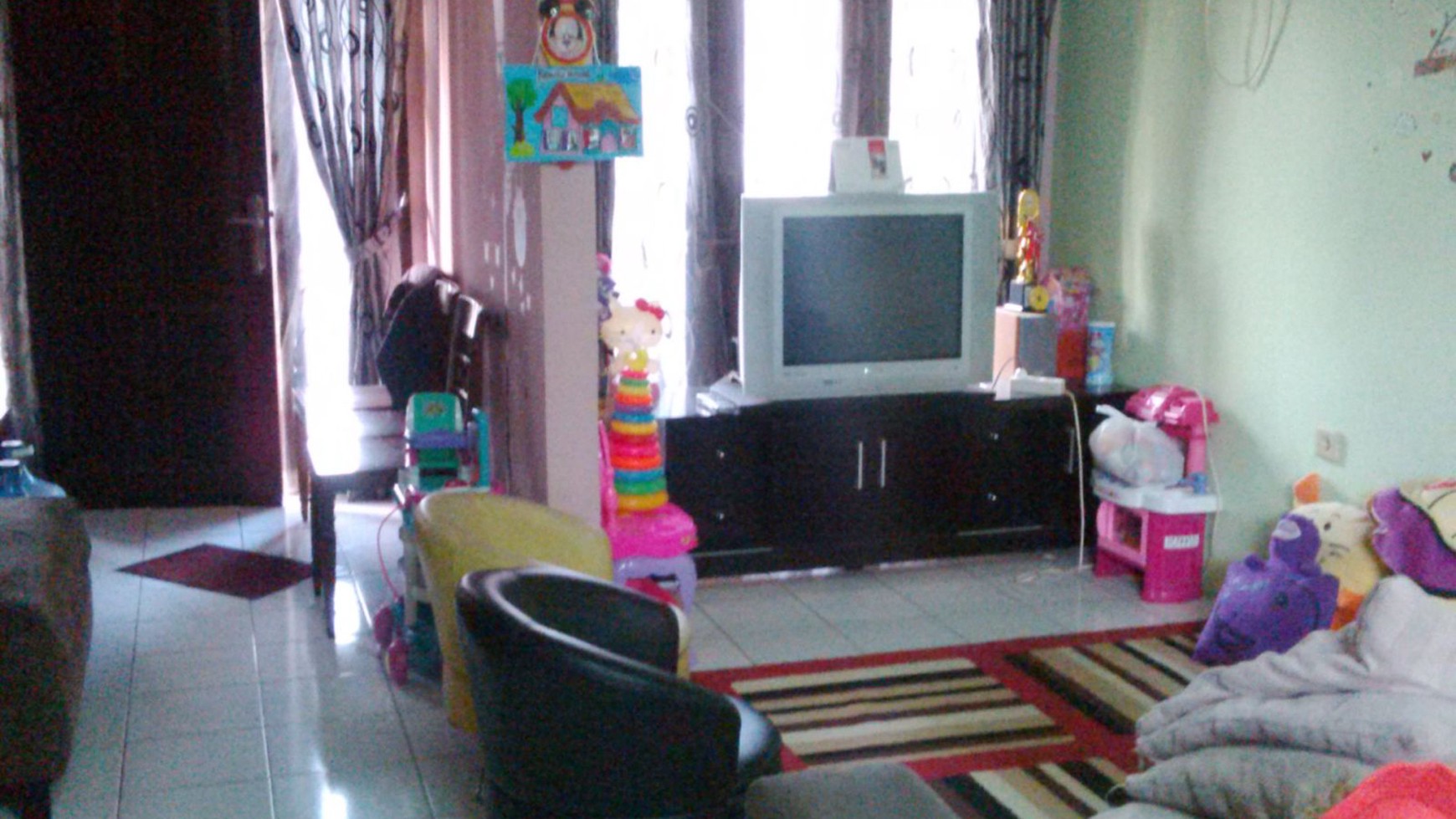 Rumah Bagus Lokasi Strategis Banting Harga di Pondok Ranji Tangerang Selatan