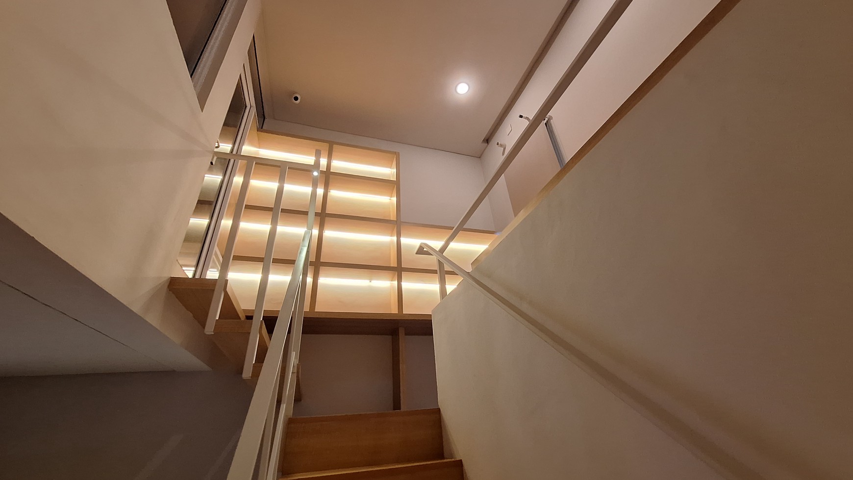 Disewa Rumah Milenial Fleekhauz BSD City, Fully Furnished, Siap Huni 