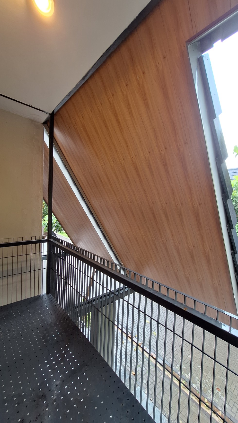 Disewa Rumah Milenial Fleekhauz BSD City, Fully Furnished, Siap Huni 