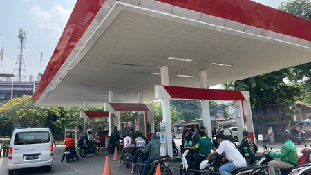  Ruang Usaha Bekas Pom Bensin Di Kebayoran Lama Jaksel