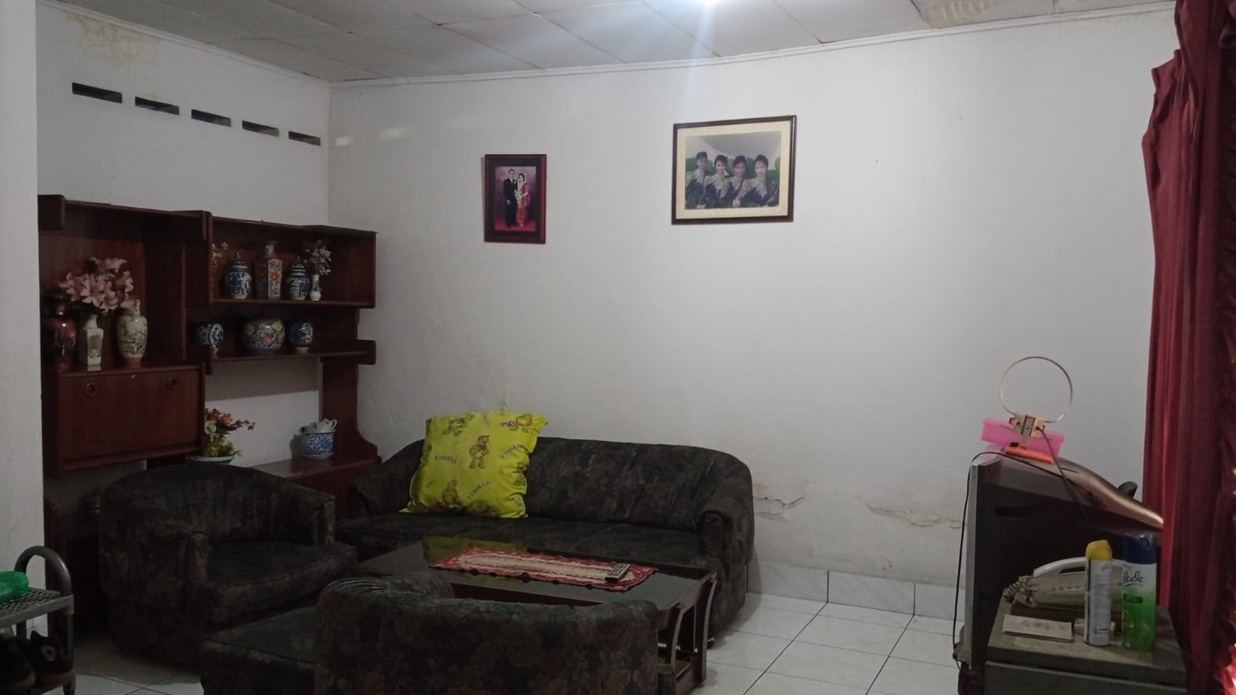 Rumah Bagus Semi Furnished di jalan Laswi, Bandung