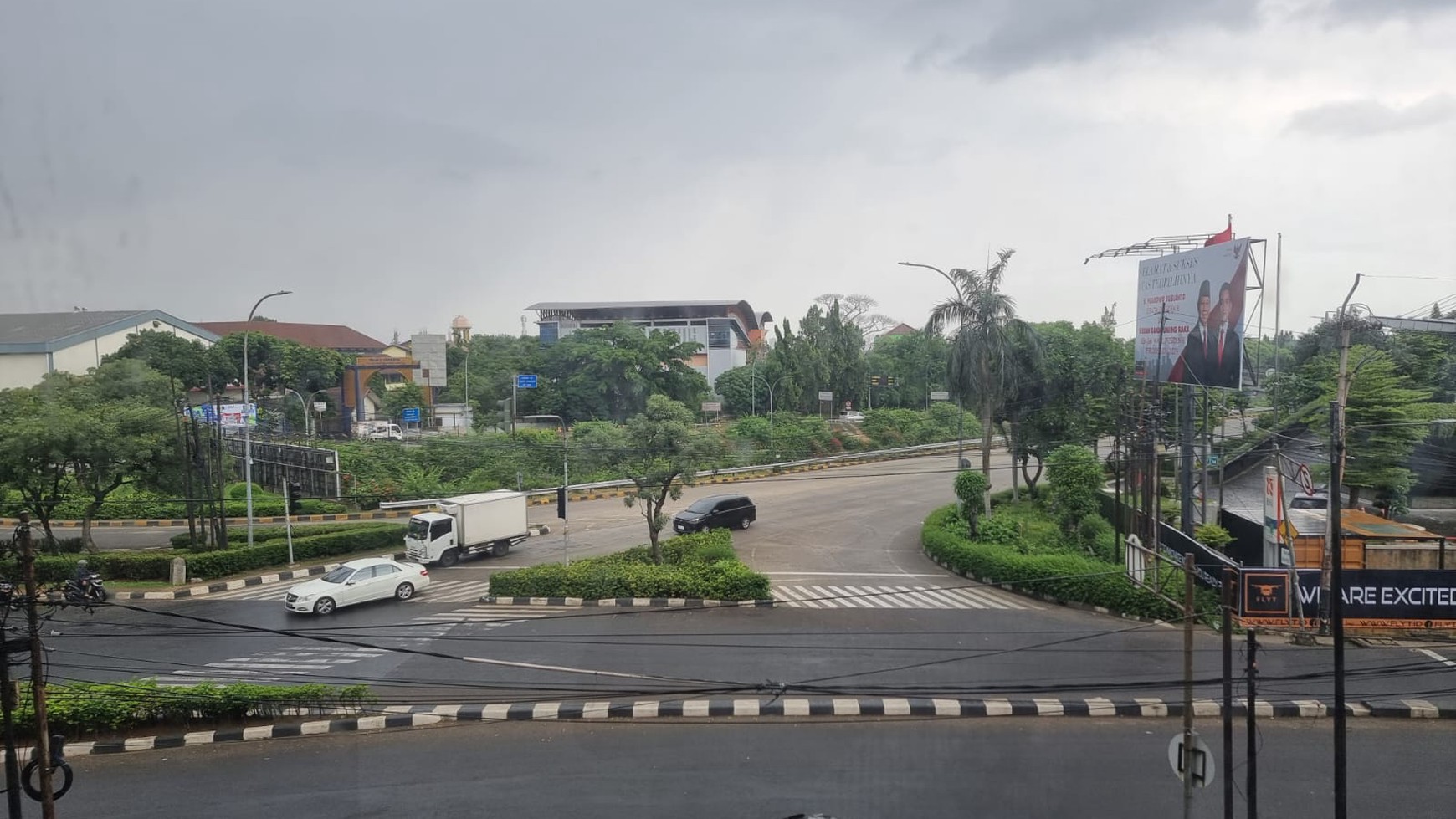 Gedung Perkantoran Siap Pakai dan Lokasi Strategis @Pondok Pinang