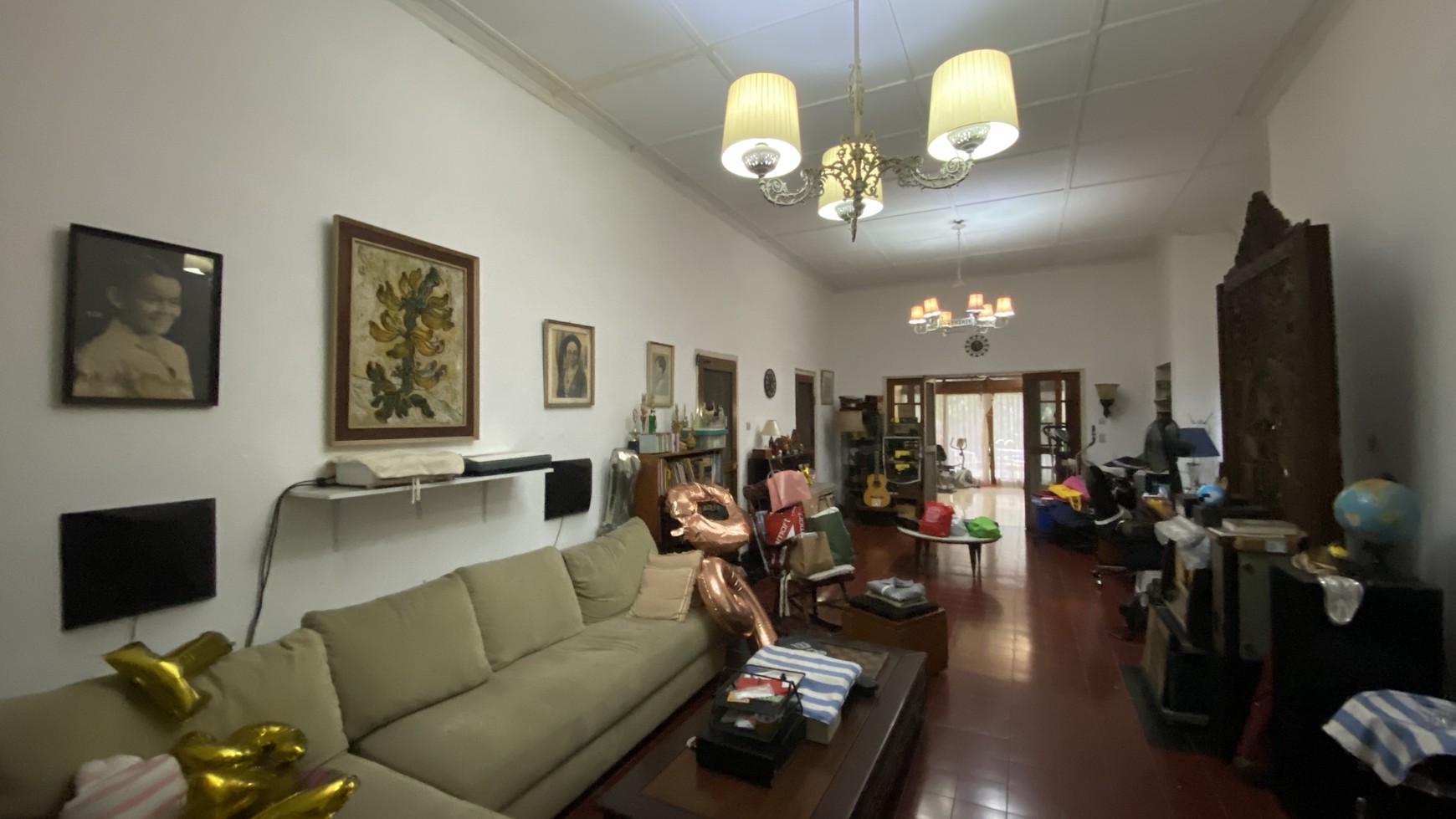 Beautiful and cozy house at menteng, jakarta pusat