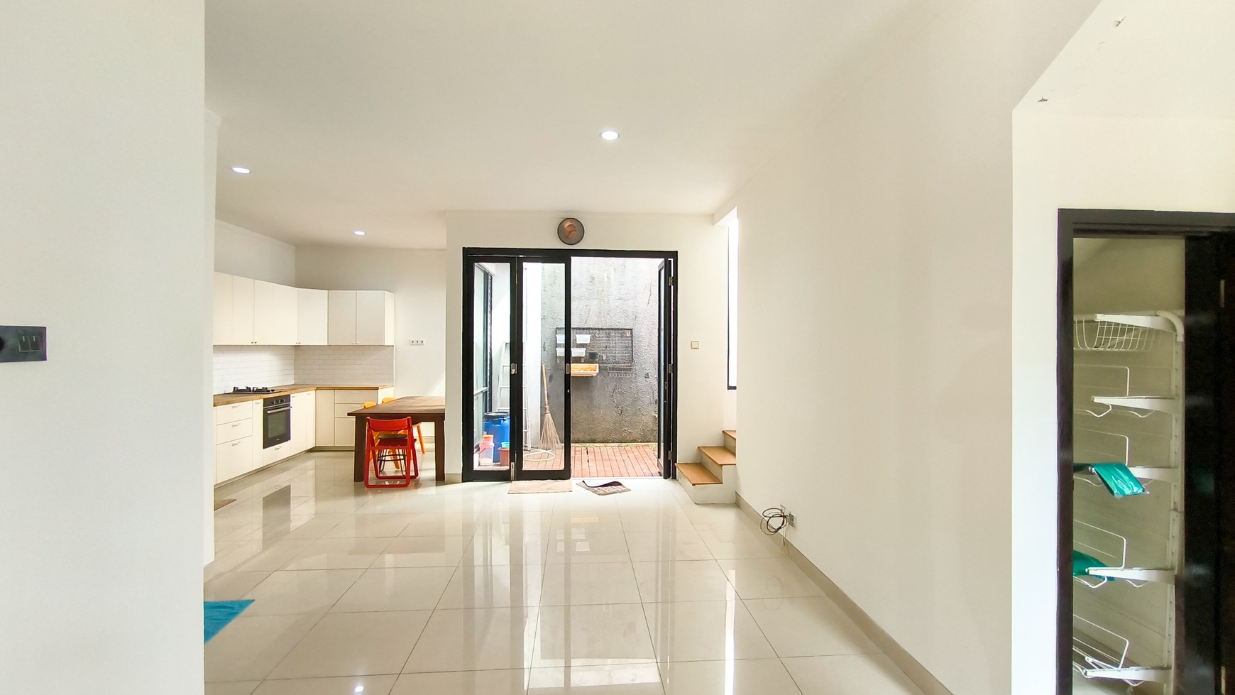 Rumah Bagus Siap Huni dan Asri di Discovery Flamine, Bintaro Sektor 9