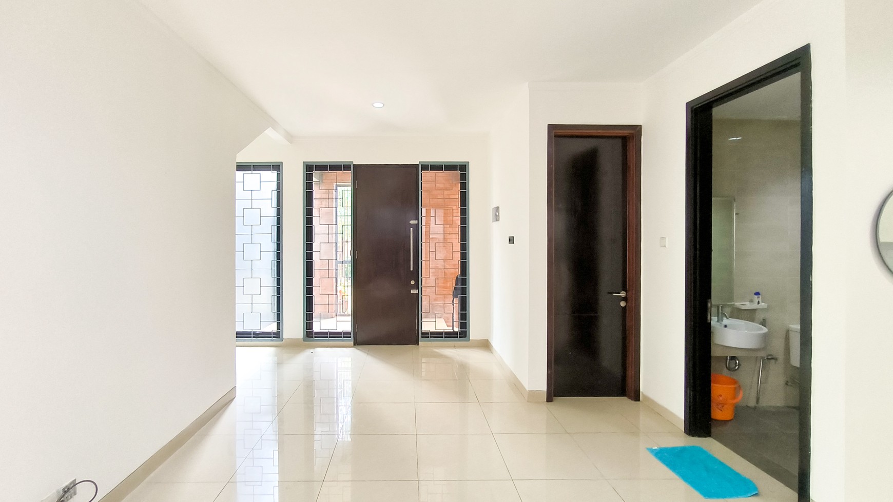 Rumah Bagus Siap Huni dan Asri di Discovery Flamine, Bintaro Sektor 9