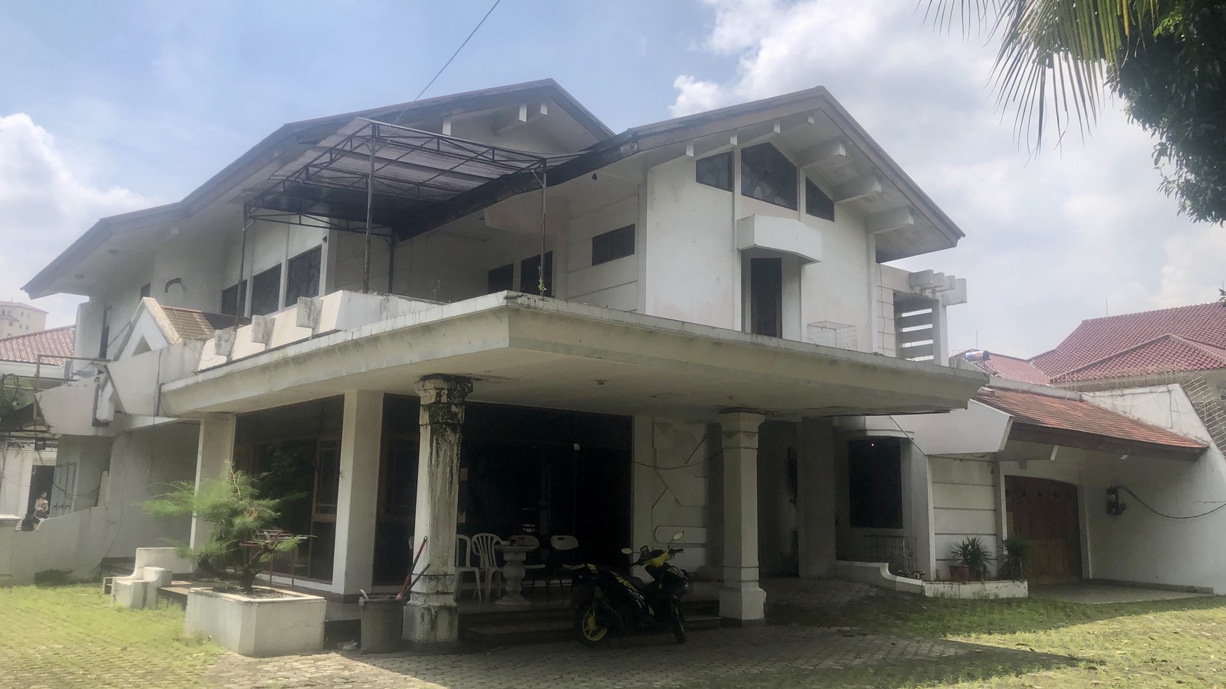 Rumah di Pondok Indah Terhitung Jual Tanah