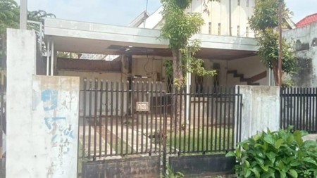 Dijual Rumah Hitung Tanah Jl. Tumapel - Raya Darmo ( Keputran - Kec Tegalsari - Pusat kota Surabaya)