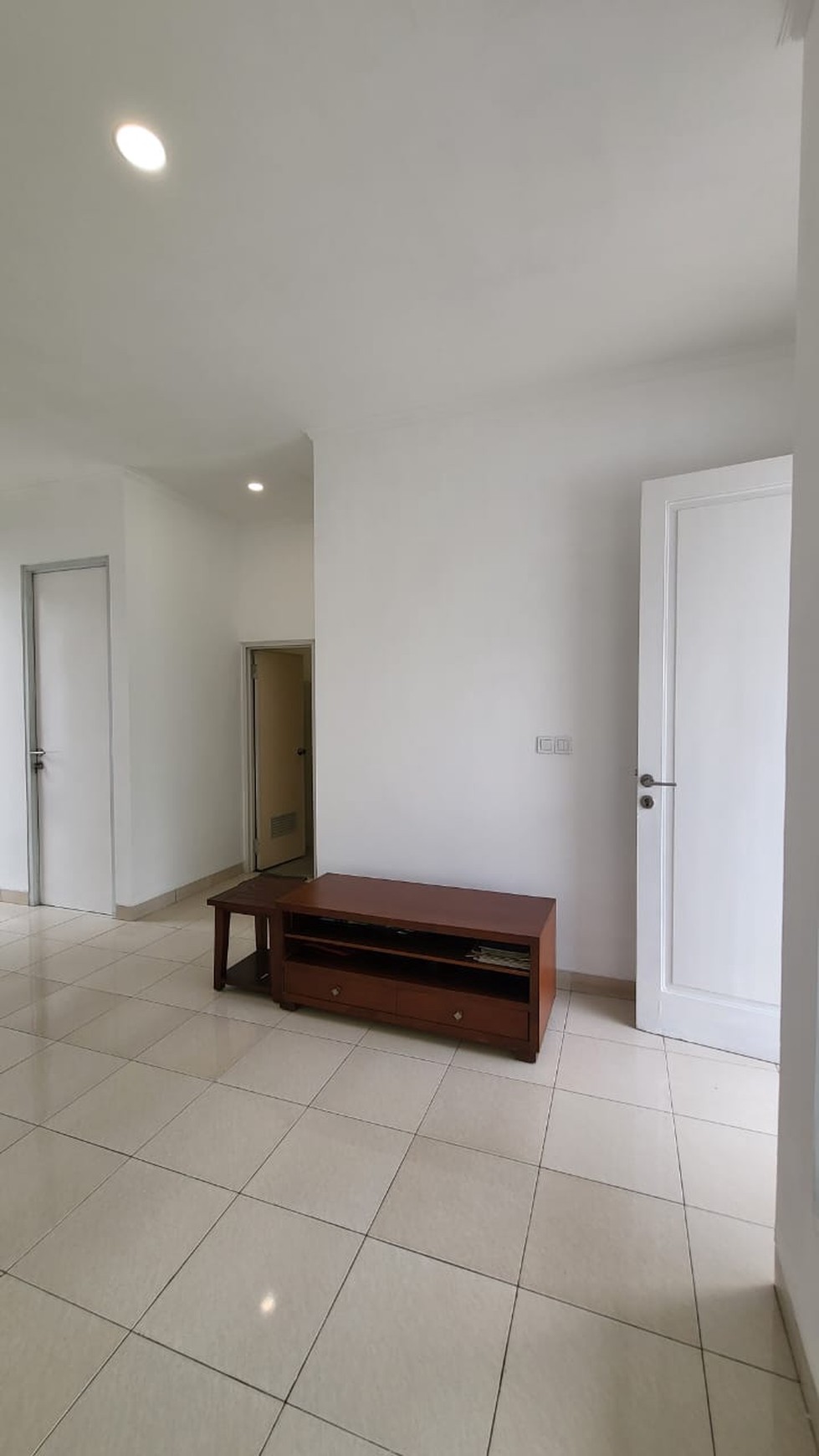 Rumah Minimalis, Siap Huni, dan Asri @ Serua Village, Ciputat Timur