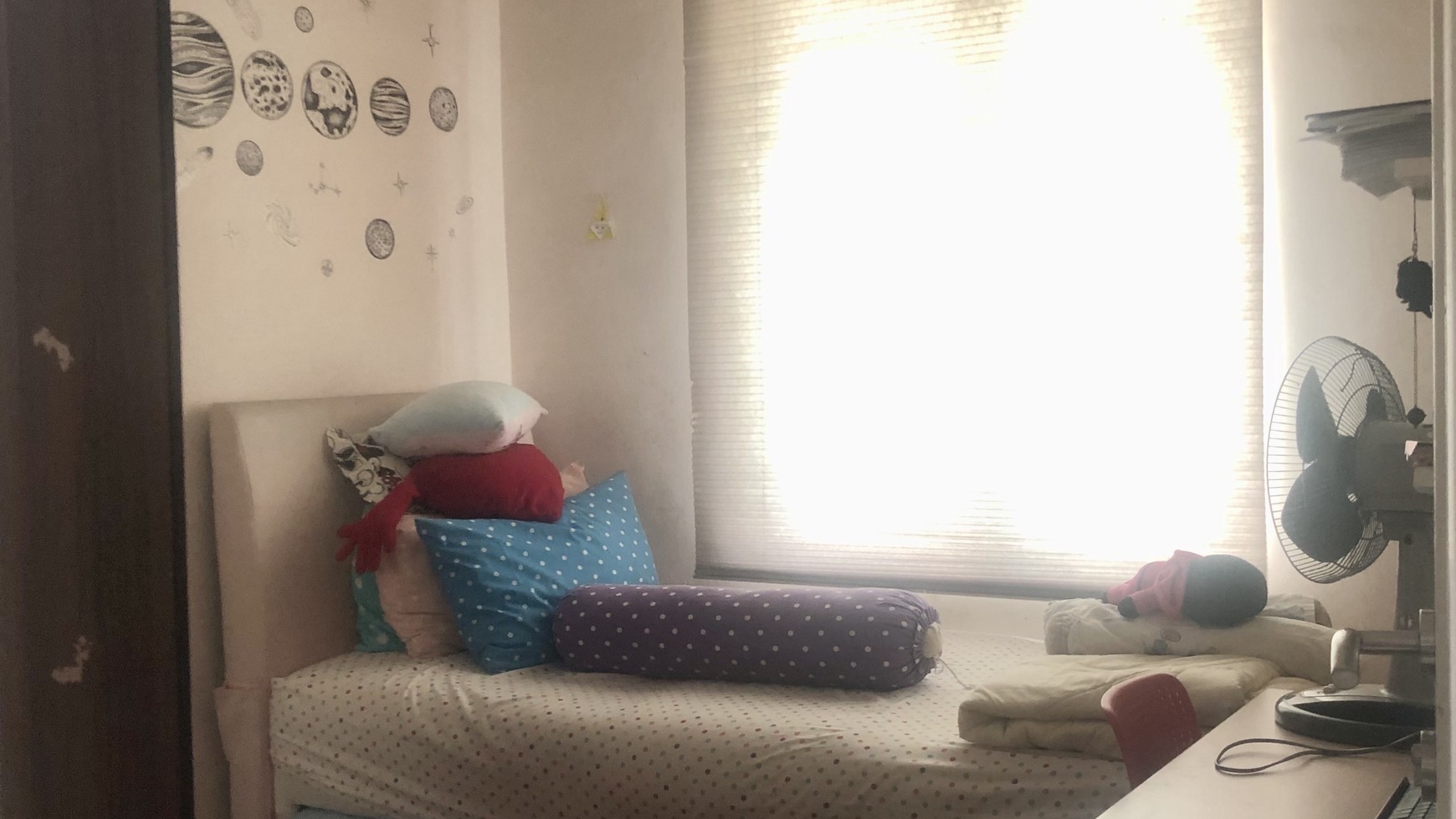 Termurah, Rumah 2 1/2 lantai di Cluster Neo Catalonia  BSD Nusaloka