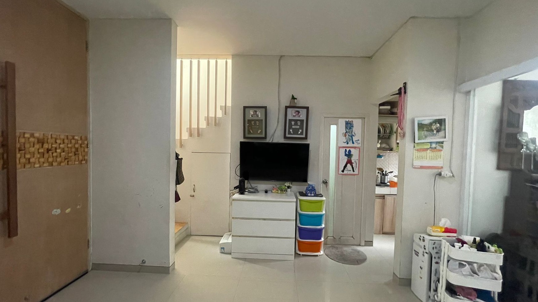 TURUN HARGA RUMAH CANTIK 2 LANTAI DI GREENVILE RELIFE SETU BEKASI