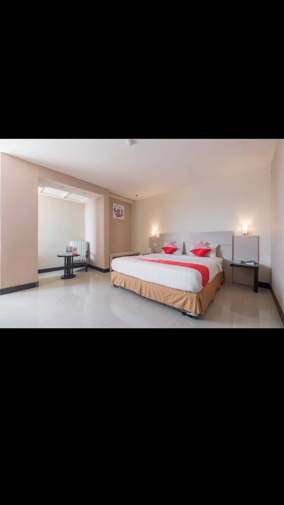 1038. Dijual Hotel Bintang 2 Jl Lembeh Makassar Sulawesi