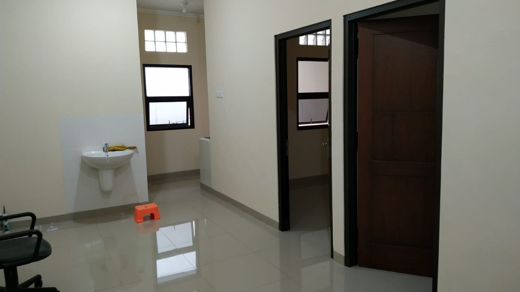 Rumah Renov Gading Elok Timur, Kelapa Gading Luas 6x17m2