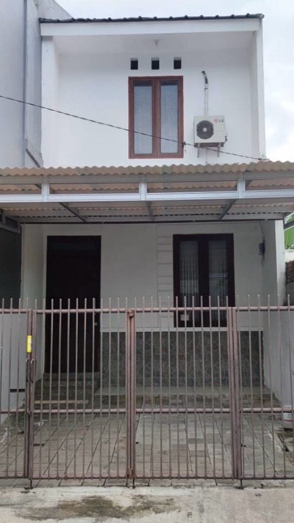 Termurah. Rumah 2 lantai Griya Loka, BSD