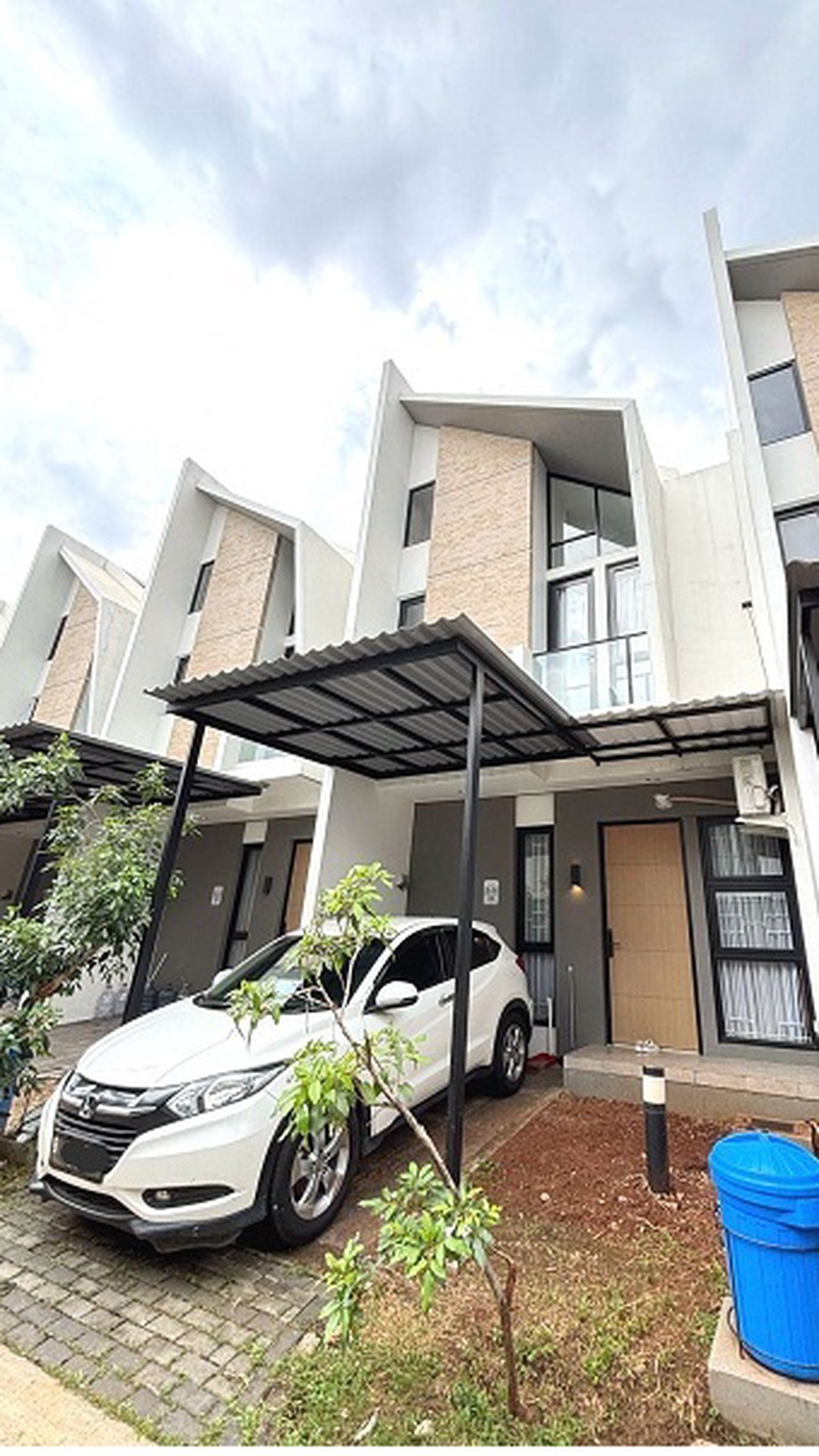 Disewakan Rumah minimalis Modern di Provence Suite BSD Tangerang