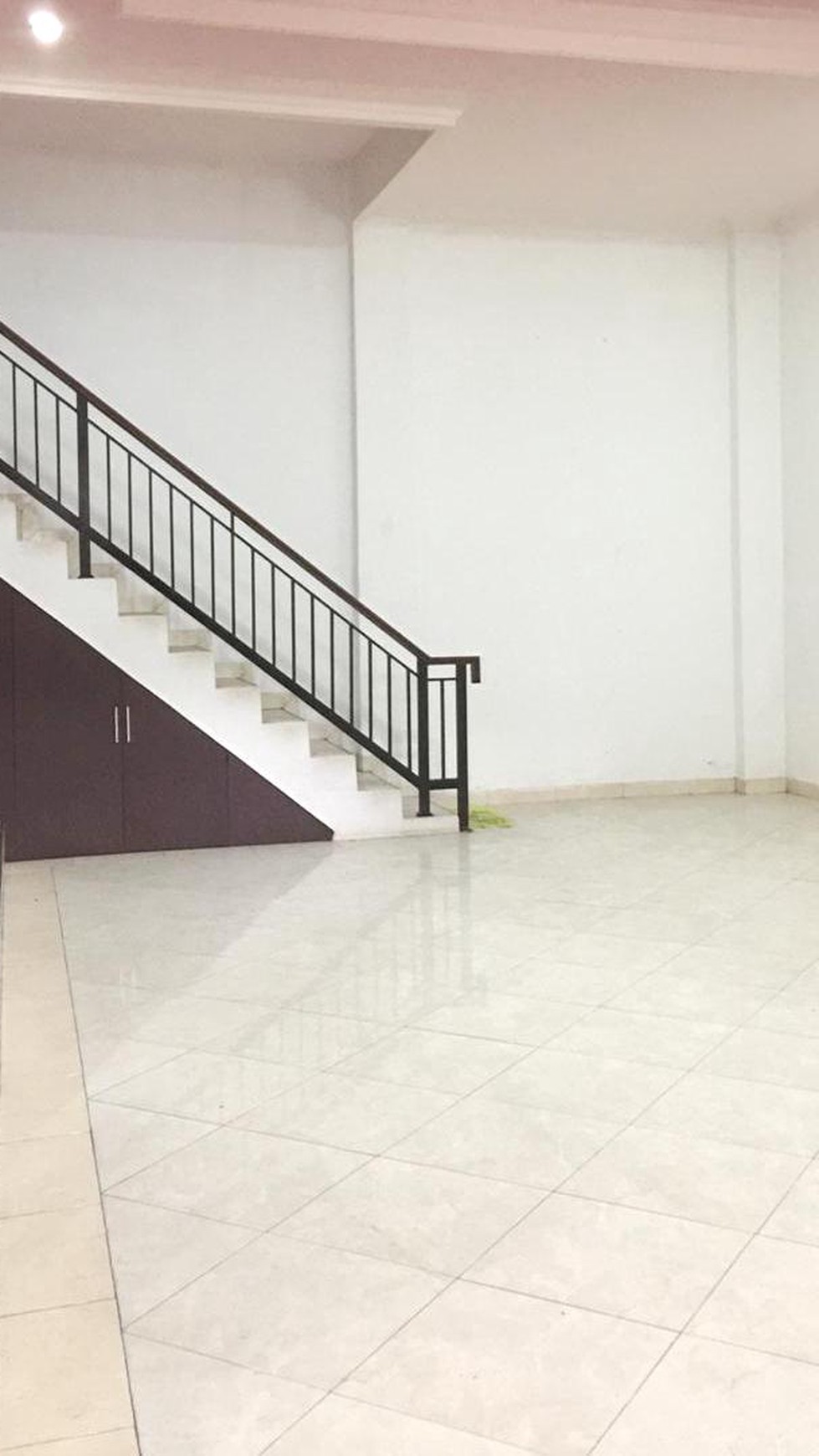 Jual murah rumah di JL. Kano, Kelapa Dua Kota Tangerang