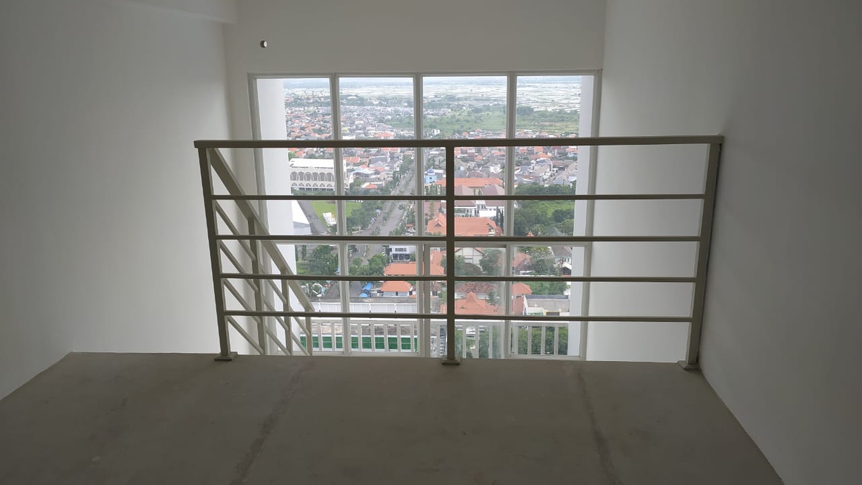 1661. Dijual Apartemen ICON Tower Anggrek