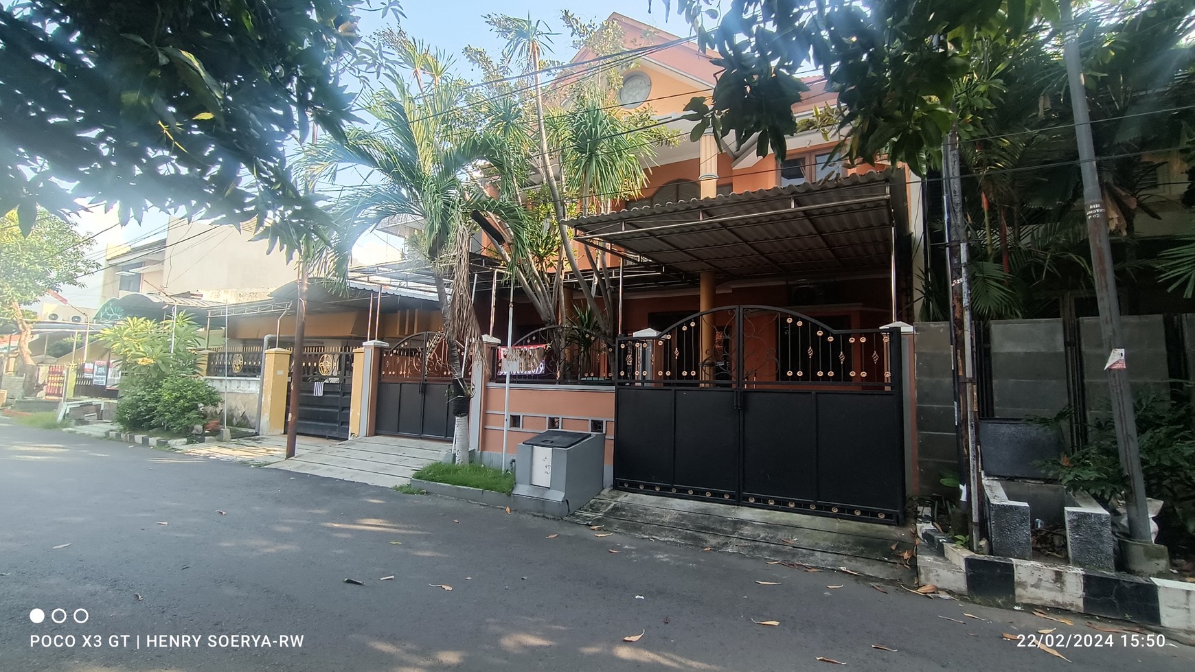 1666. Dijual Rumah Jemursari Timur