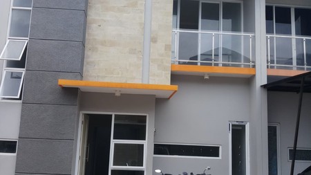 Rumah Brand New, Modern Minimalis di Bintaro