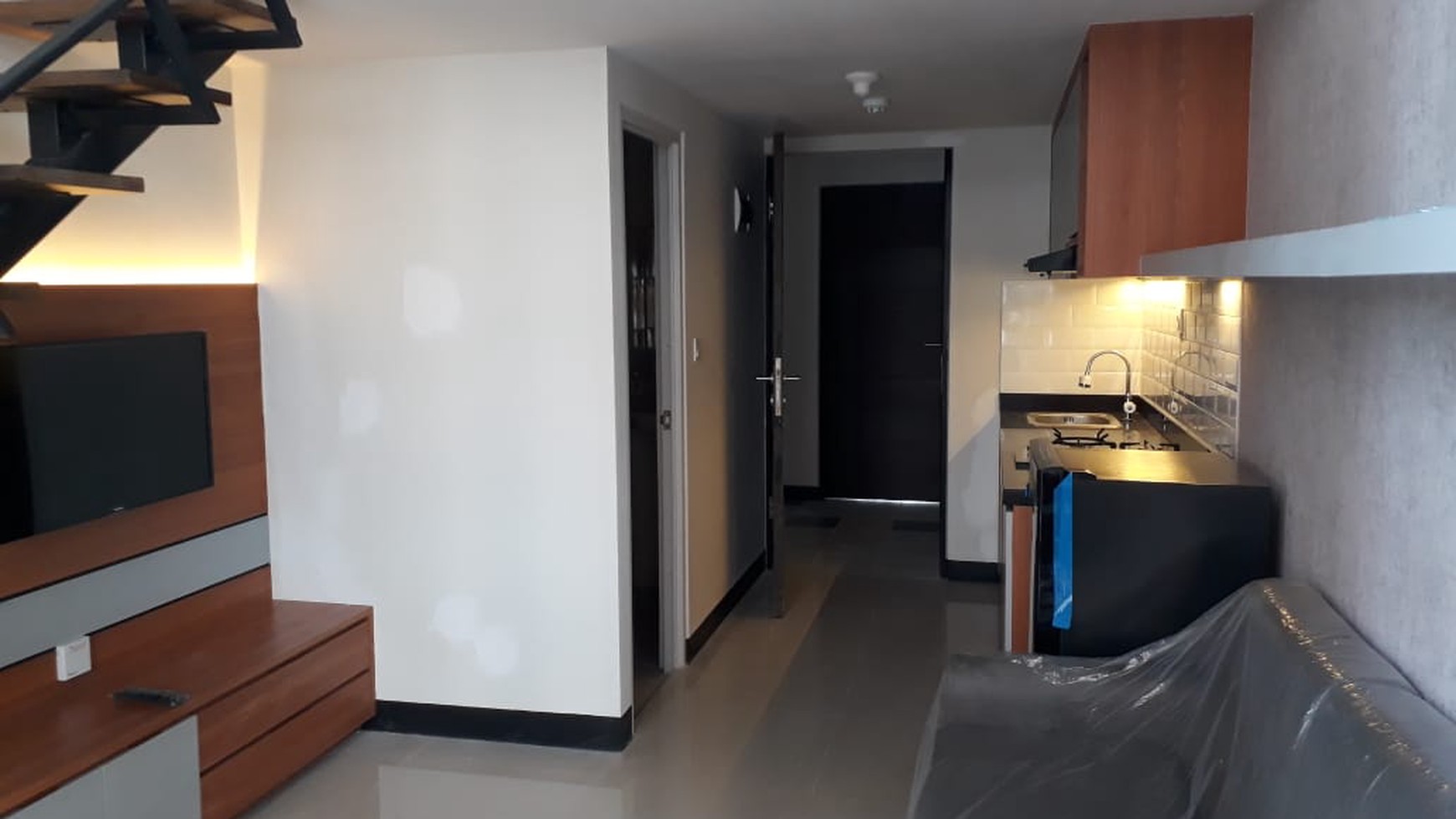 1049. Dijual Apartemen Amega type Loft 1 ½ lantai Tower Sidoarjo