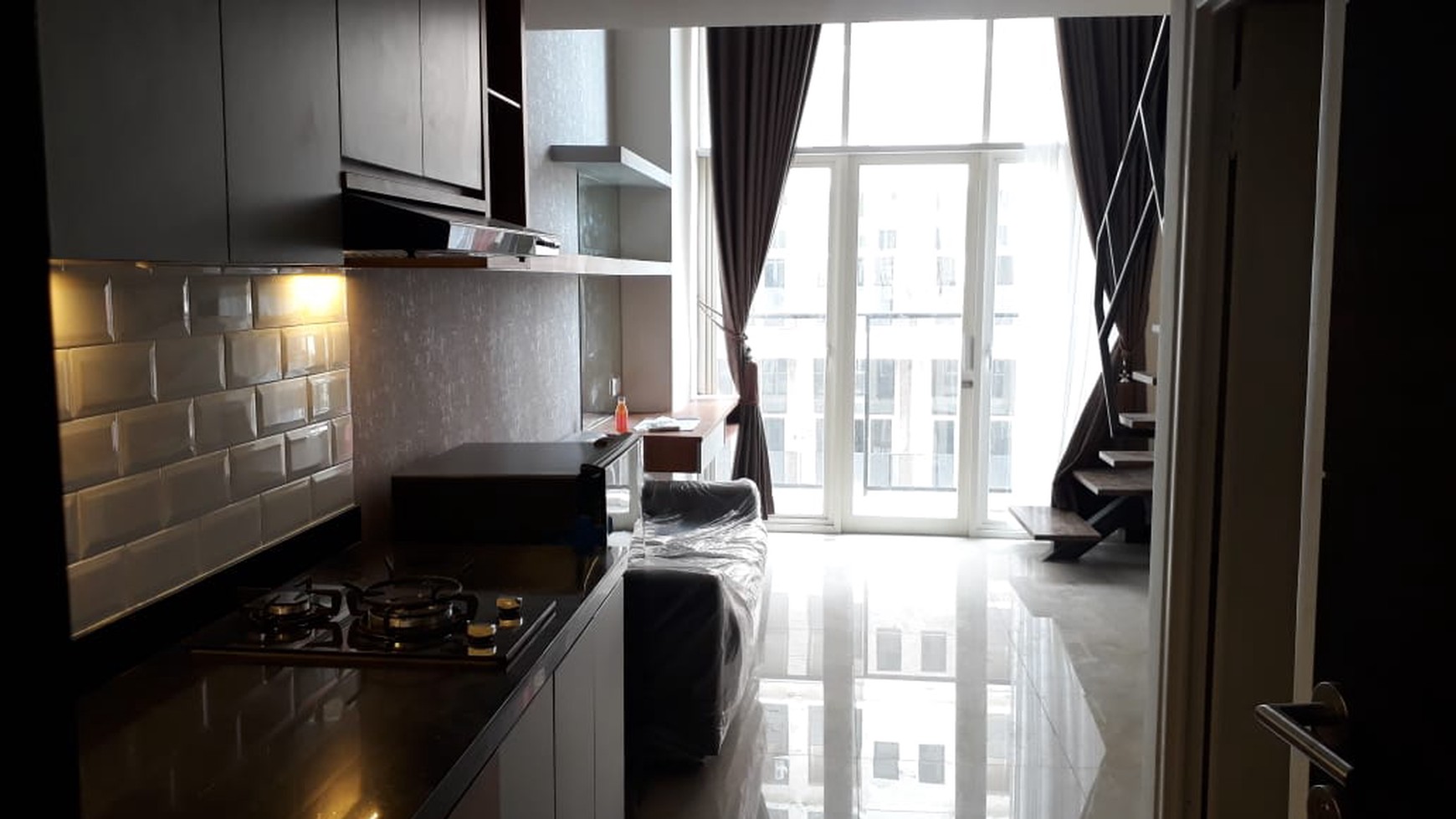 1049. Dijual Apartemen Amega type Loft 1 ½ lantai Tower Sidoarjo