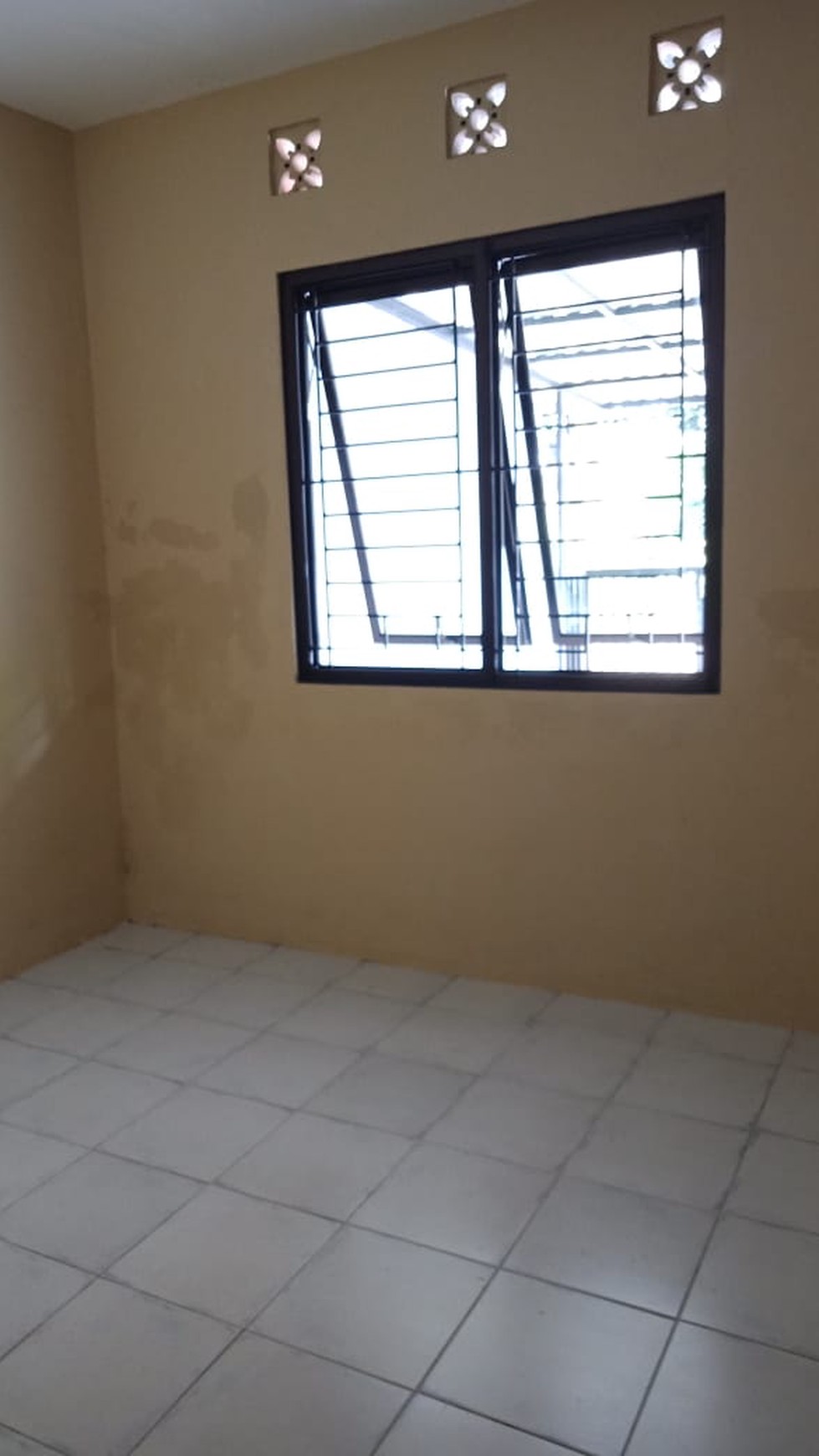 RUMAH STANDAR ASRI HOT SALE DI GRAHA BINTARO