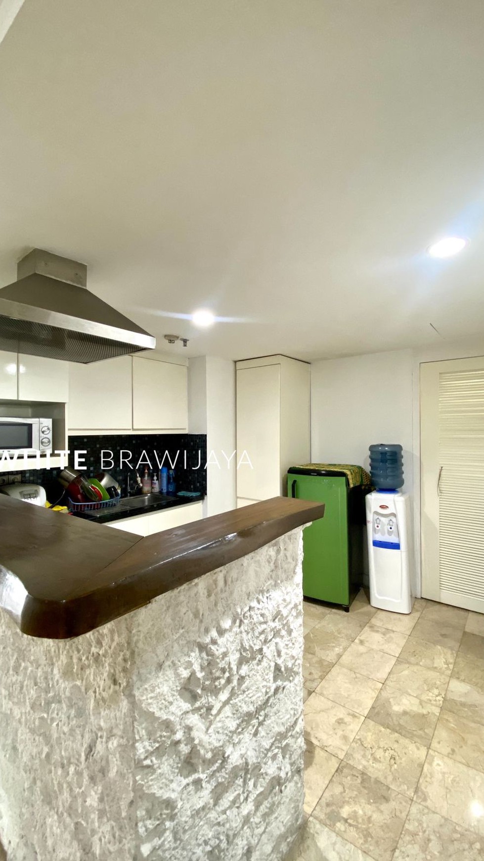 Apartemen Brawijaya Semi Furnished - Kebayoran Baru