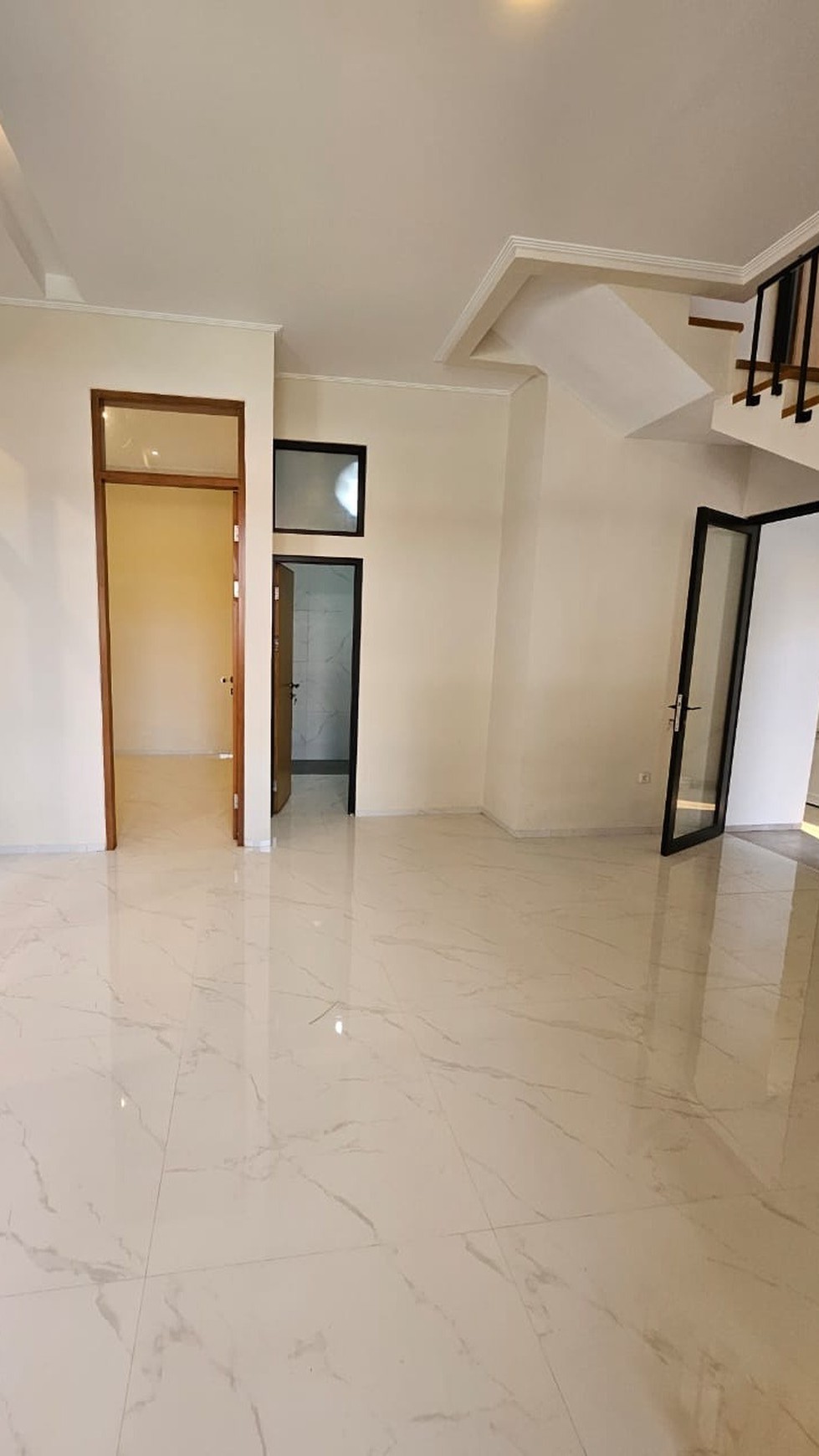 Rumah Baru 2 Lantai di Sekelimus Kec Batununggal Bandung Kidul Bandung (2 unit) 