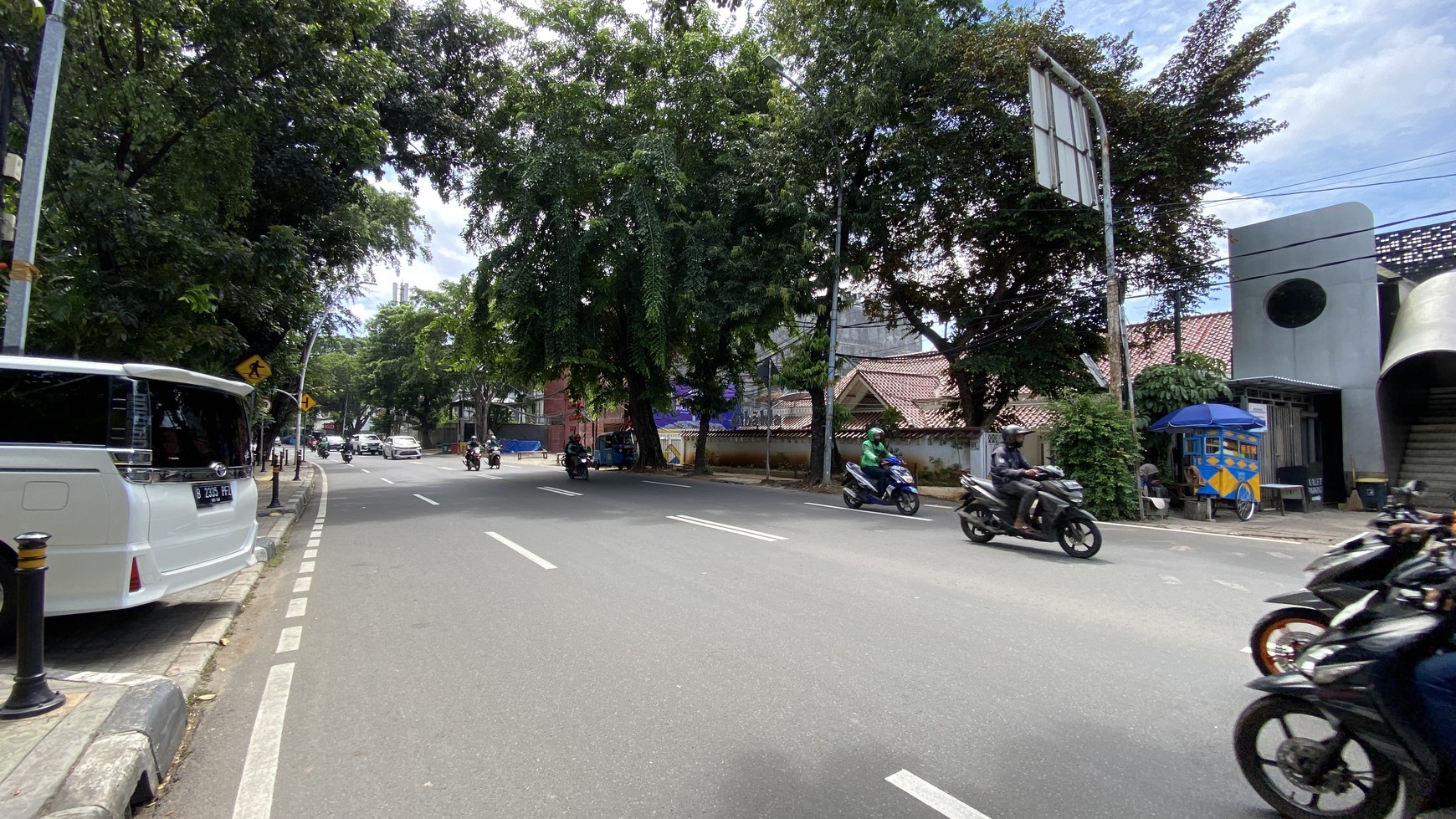 Ruang usaha ex Coffee shop di jalan wijaya, kebayoran baru, jakarta selatan