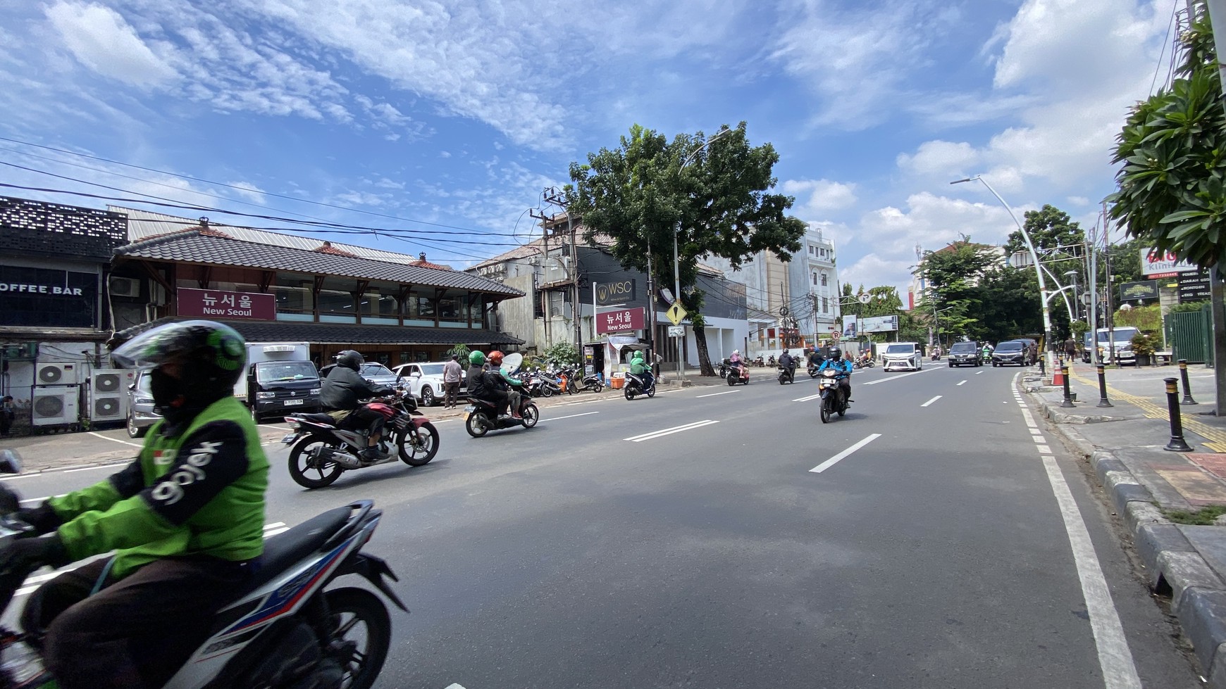 Ruang usaha ex Coffee shop di jalan wijaya, kebayoran baru, jakarta selatan