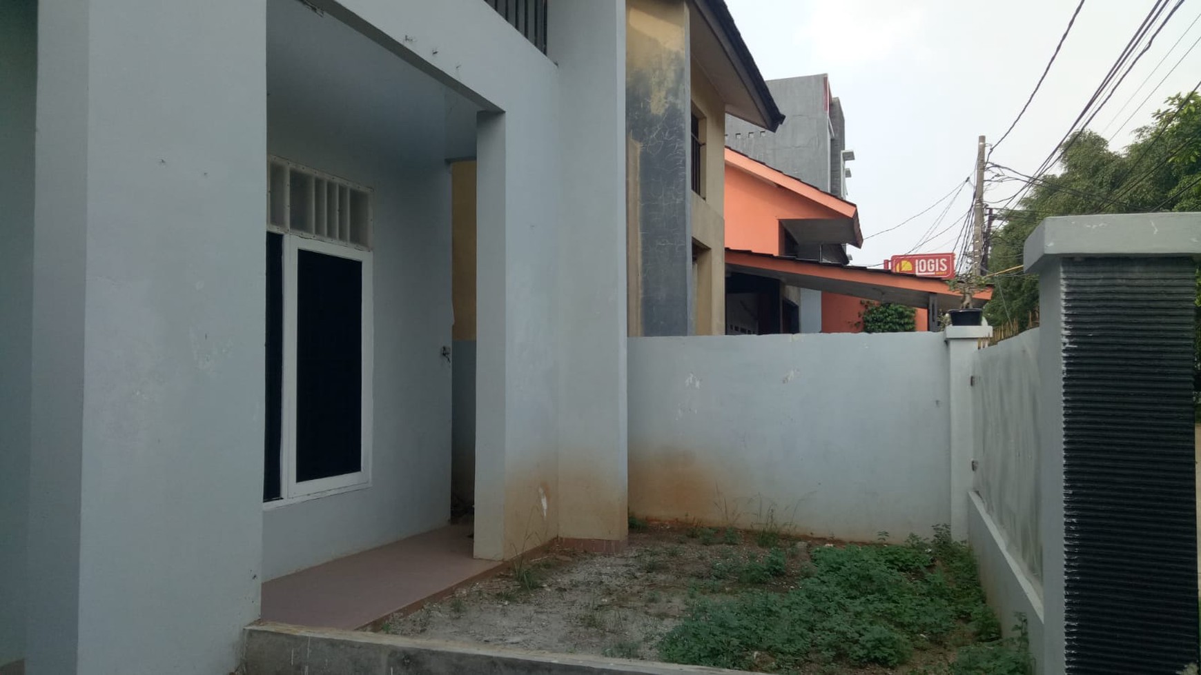 Dijual Rumah Bagus Murah Di Jl. Legok Karawaci 