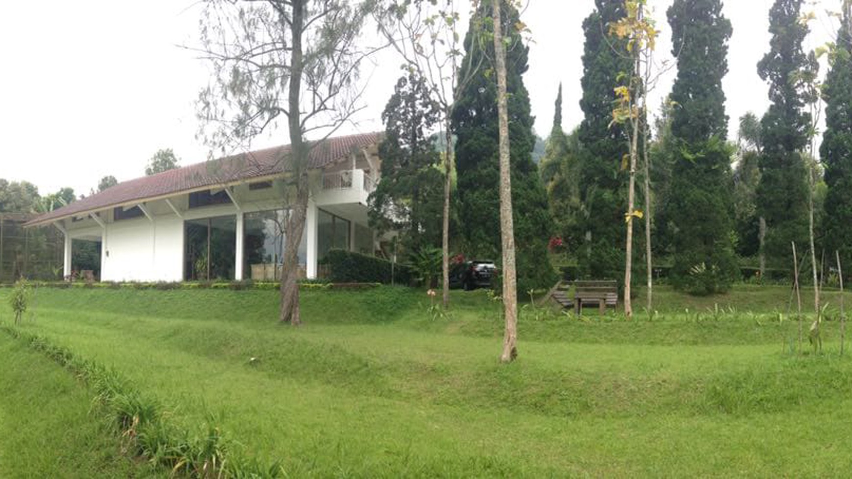 1085. Dijual Segera Villa di Trawas, Kemloko Mojokerto Jawa Timur