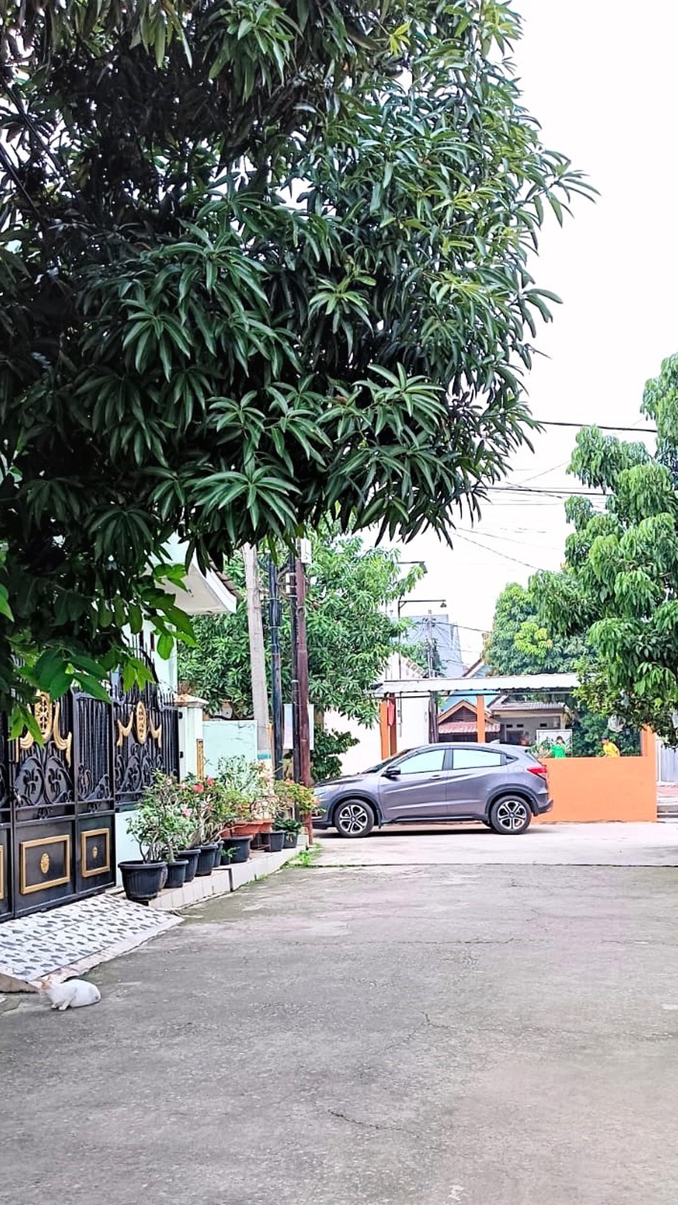 Dijual Rumah Hoek Siap Huni Taman Harapan Baru Bekasi