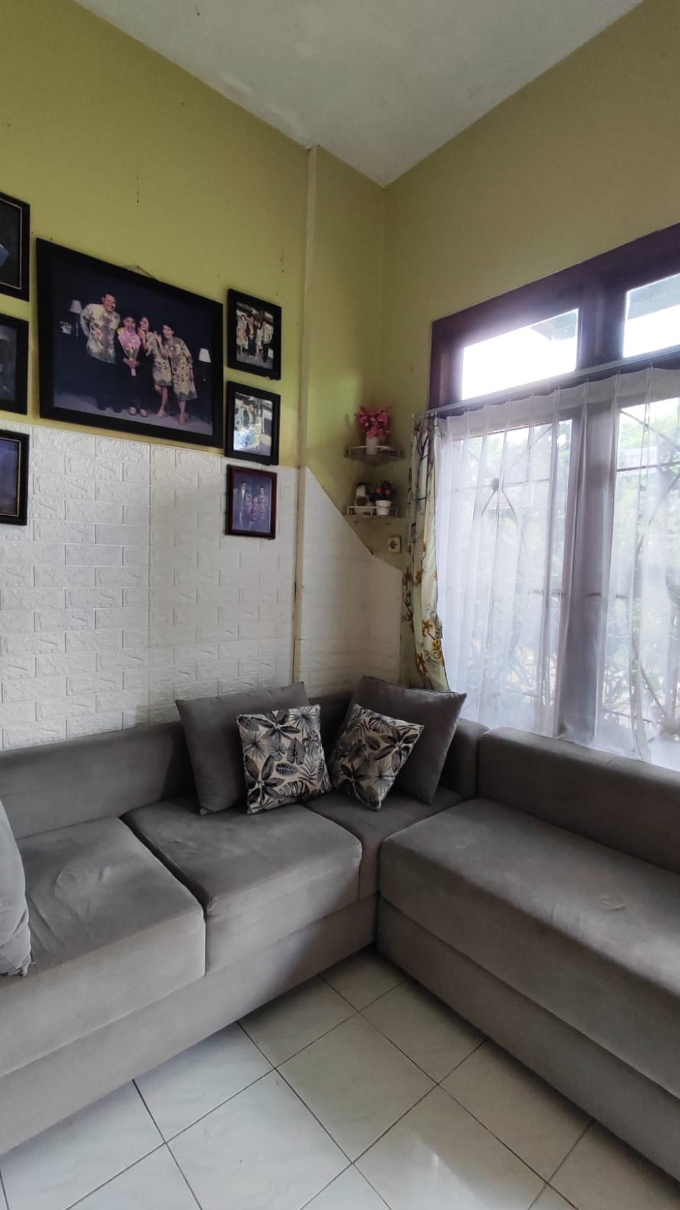 Rumah 2 Lantai Cocok Untuk Keluarga Lokasi Minomartani Ngaglik Sleman 