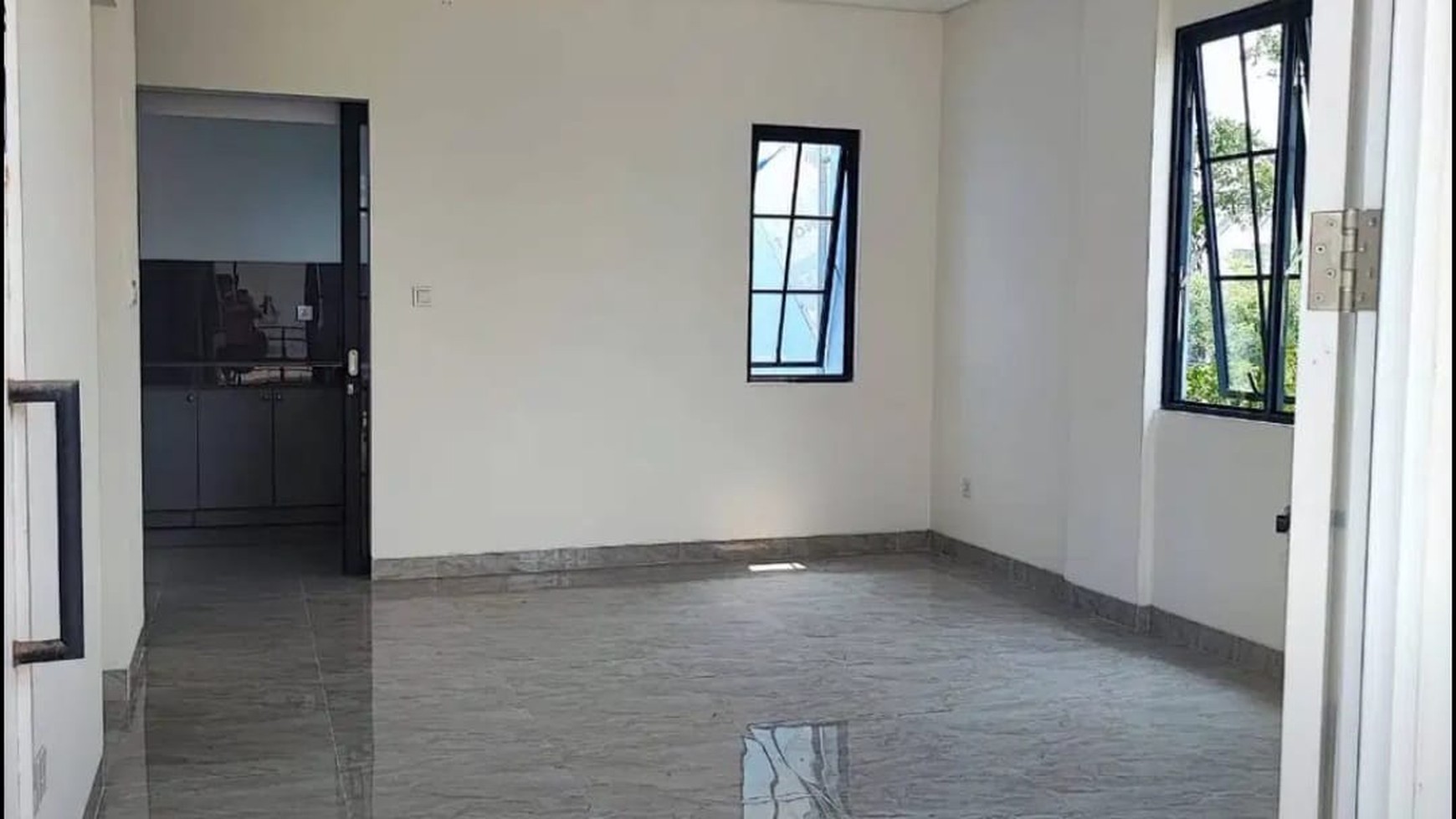 Dijual Cepat Rumah Baru (blm dihuni) at Lavon 2, Tangerang