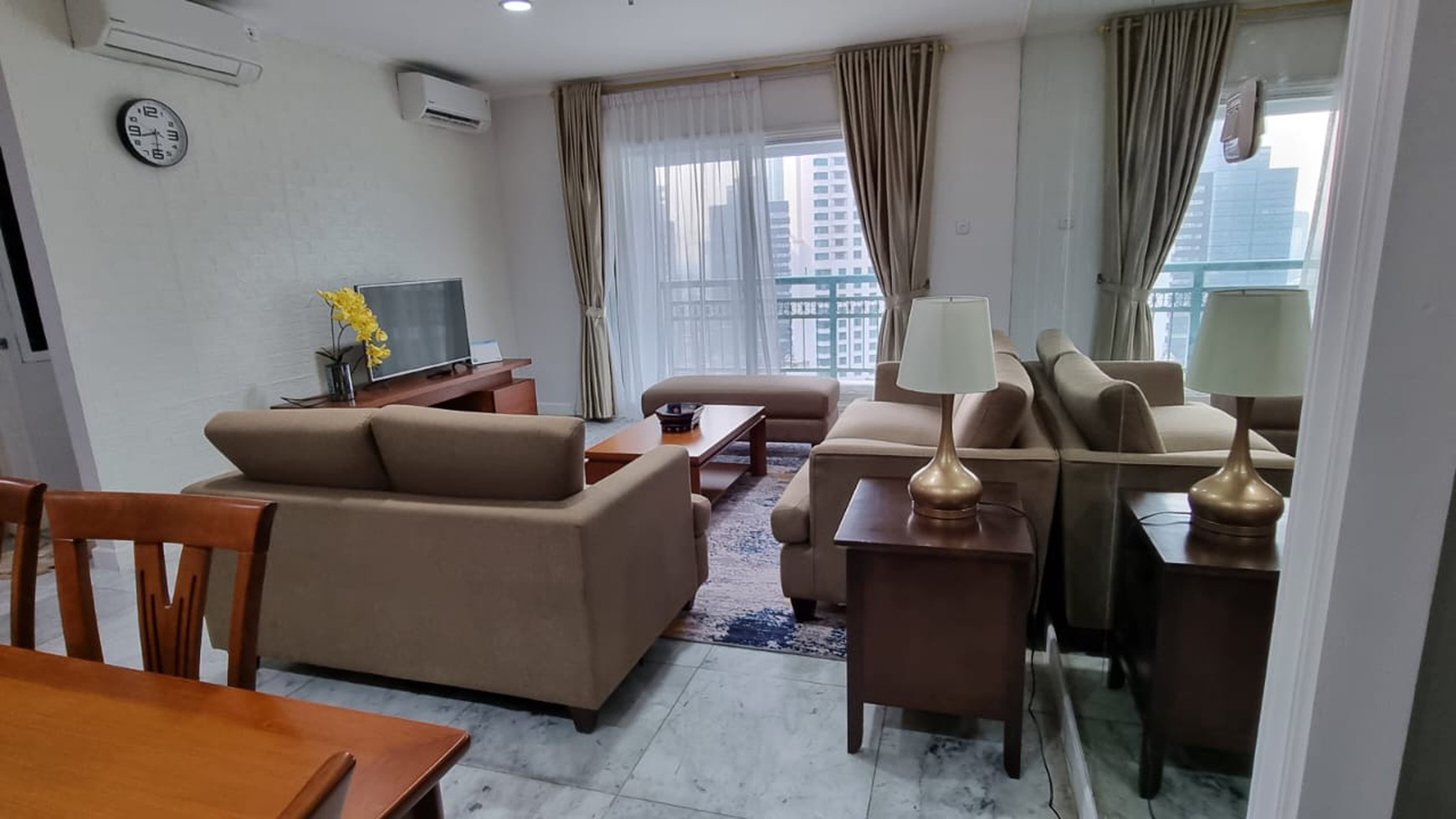 Apartemen Pavilion Siap Huni 2 + 1 Kamar Tidur Cocok Untuk Western Expatriate & Japanese 