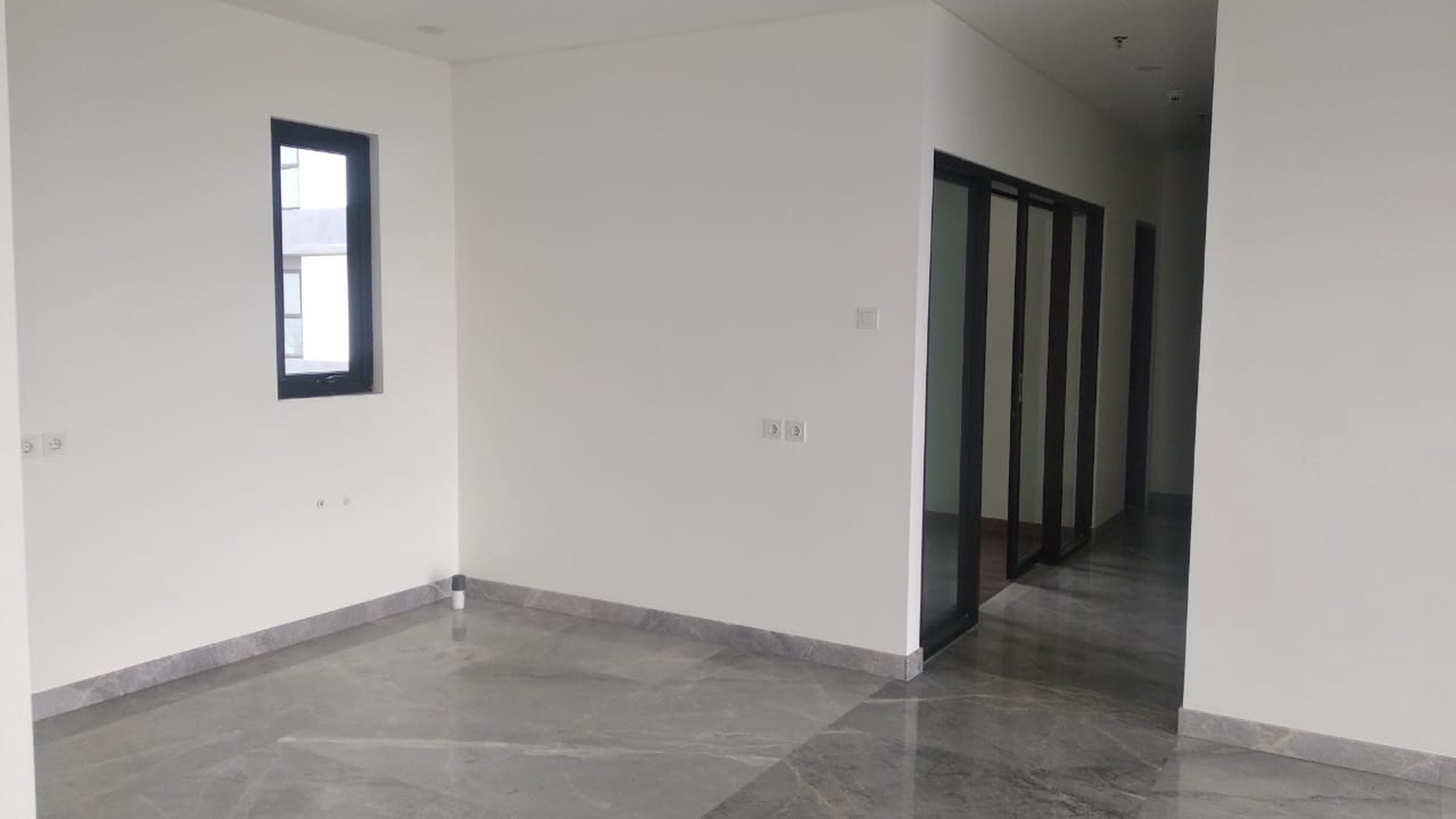 1059. Dijual Apartemen GRAHA Golf Unit Arion Surabaya Barat